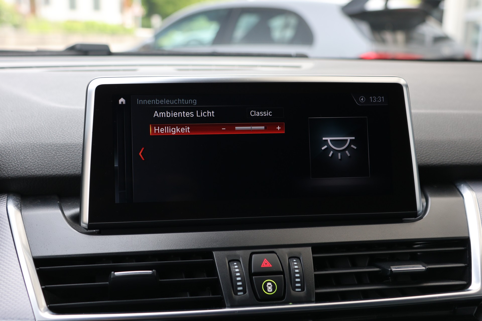 BMW 218d xDrive Active Tourer Steptronic M Sport (CH)-image-21