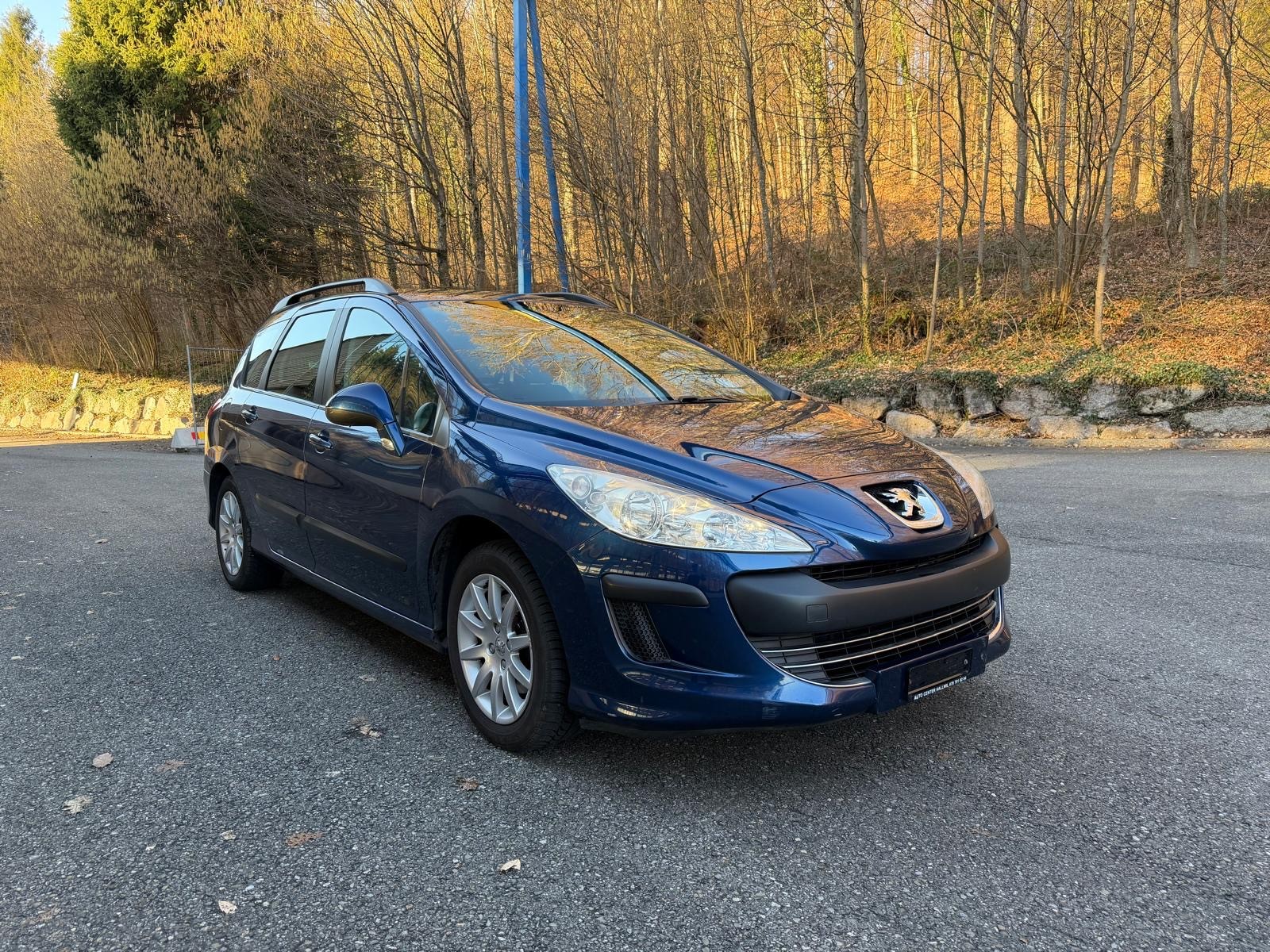 PEUGEOT 308 SW 1.6 16V Turbo Sport-image-2