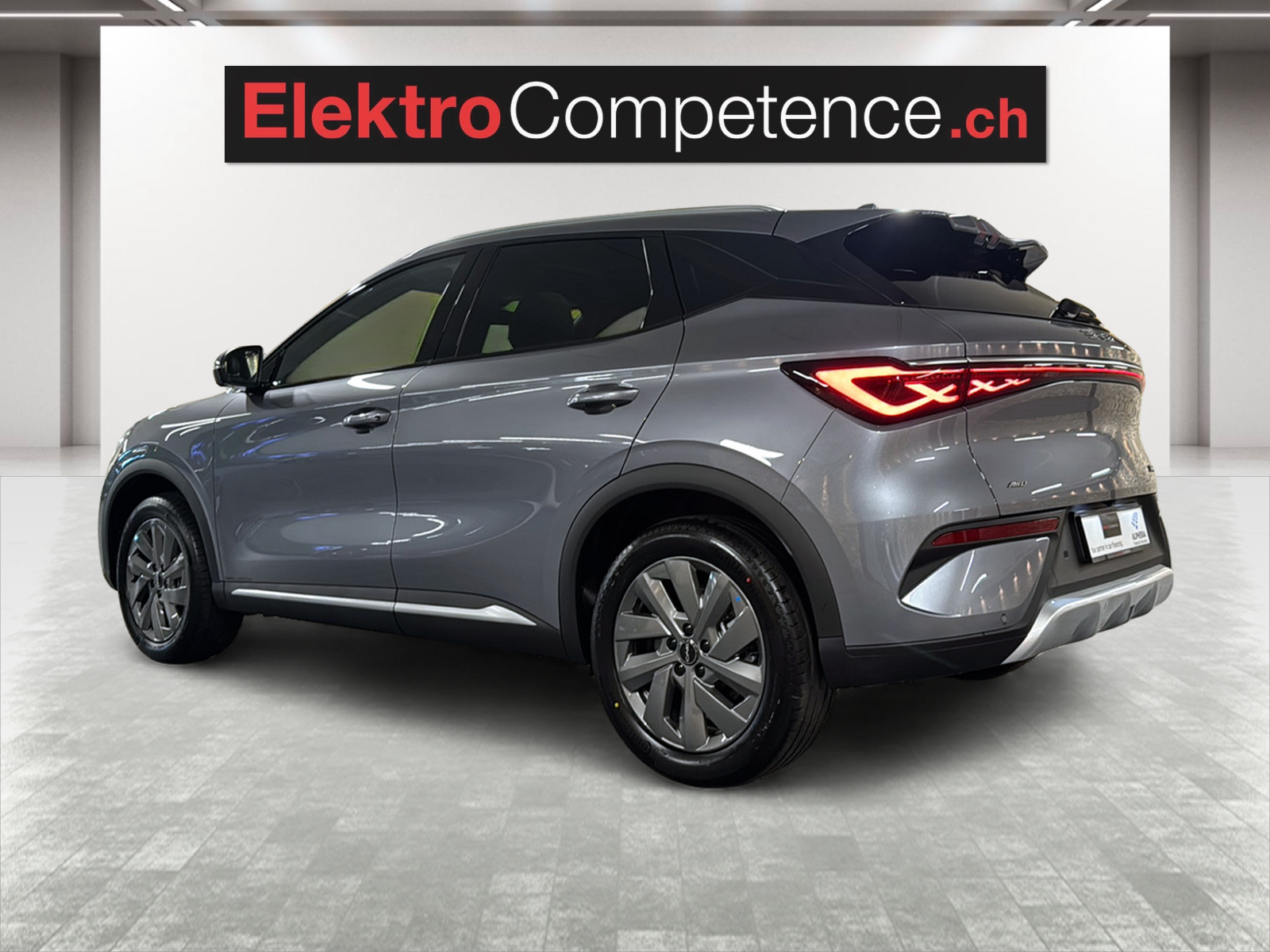 BYD Atto 3 EVO 74.8 kWh Excellence AWD-showroom-element-3