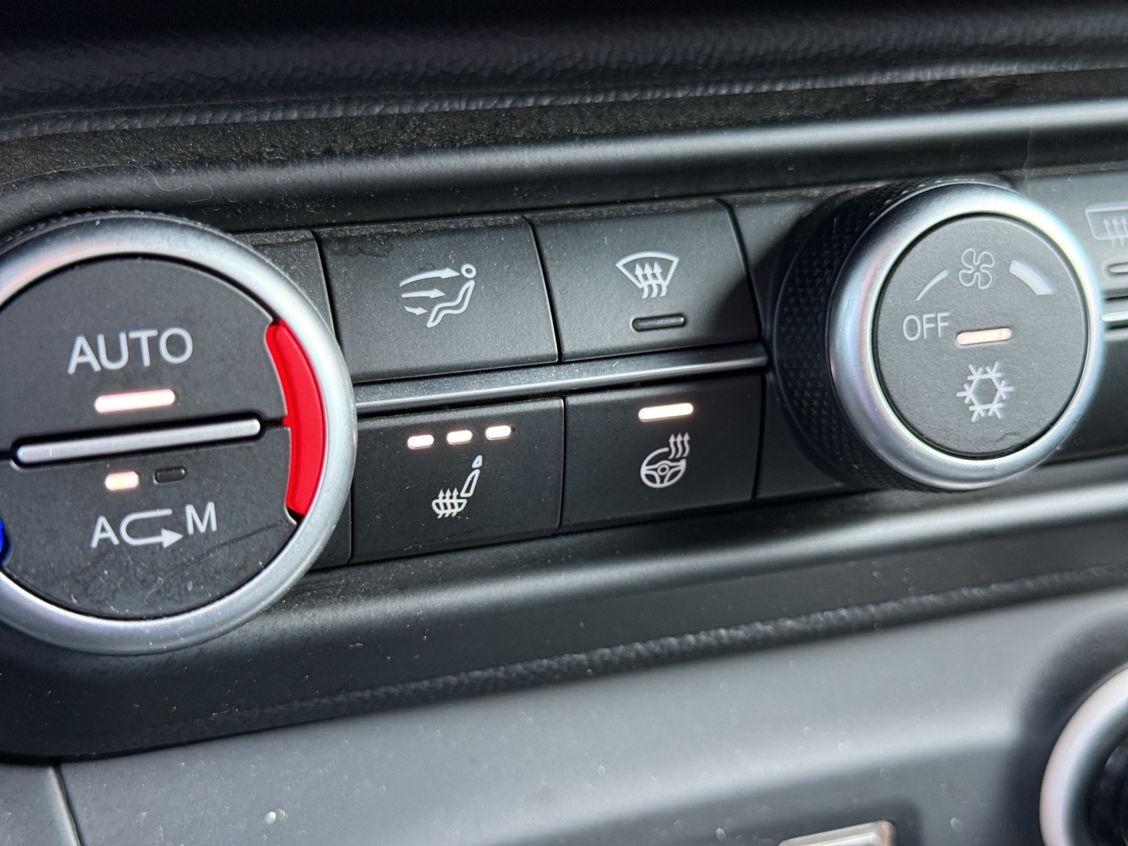 ALFA ROMEO Stelvio 2.0 First Edition Q4 Automatic-image-24