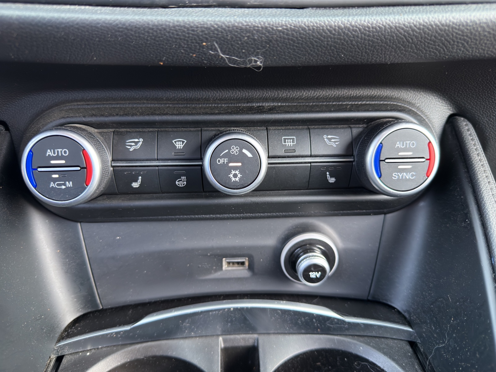 ALFA ROMEO Stelvio 2.0 First Edition Q4 Automatic-image-15
