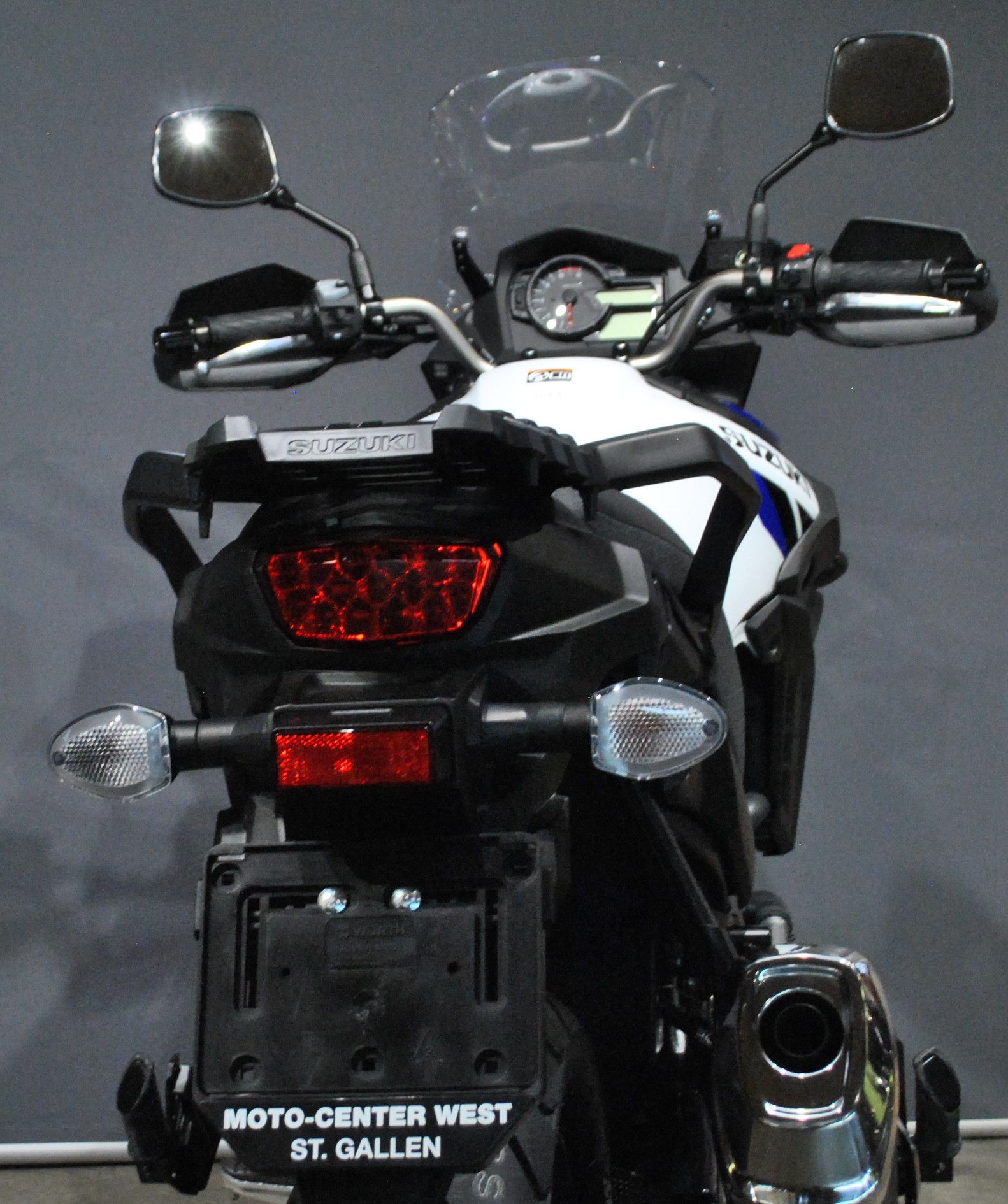SUZUKI DL 650 XT (35kW)-image-7