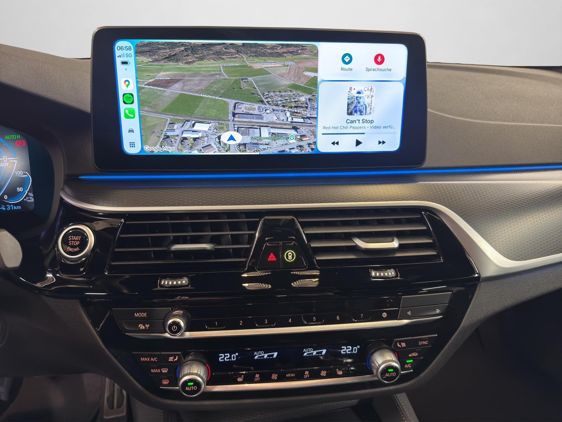 BMW 530e xDrive paddles-image-8