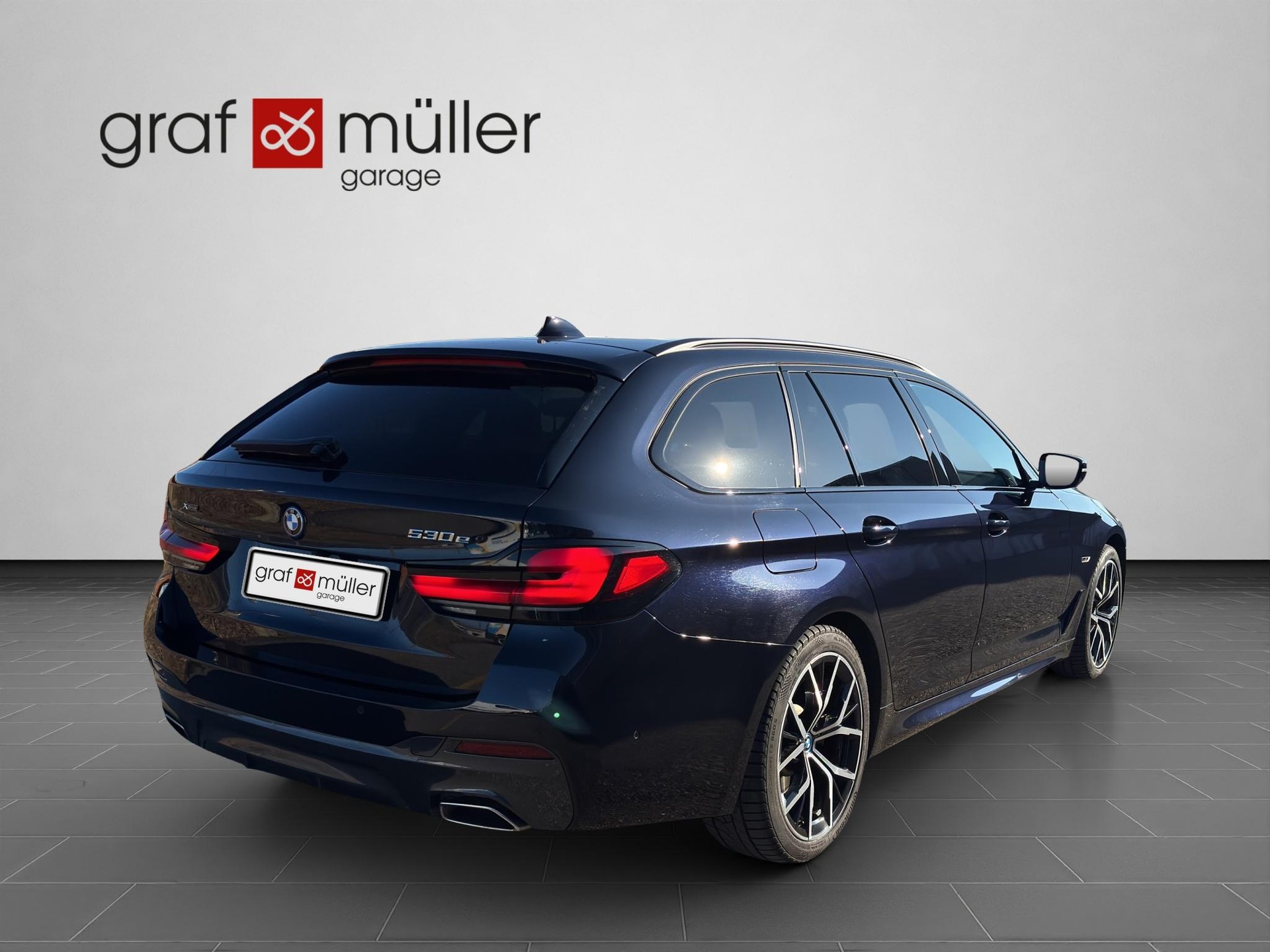 BMW 530e xDrive paddles-image-19