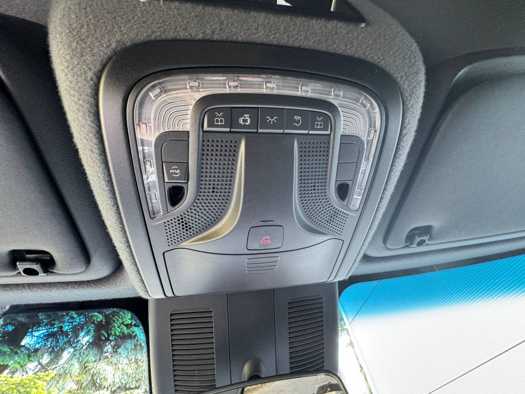 MERCEDES-BENZ eSprinter 420 Kasten Pro Worker 3665 S 81 kWh-image-16