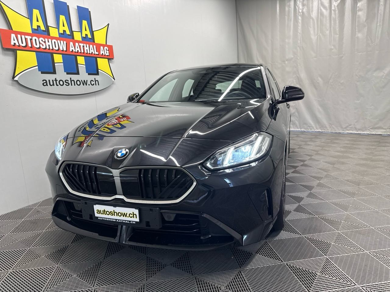 BMW 120 M Sport Steptronic-image-12