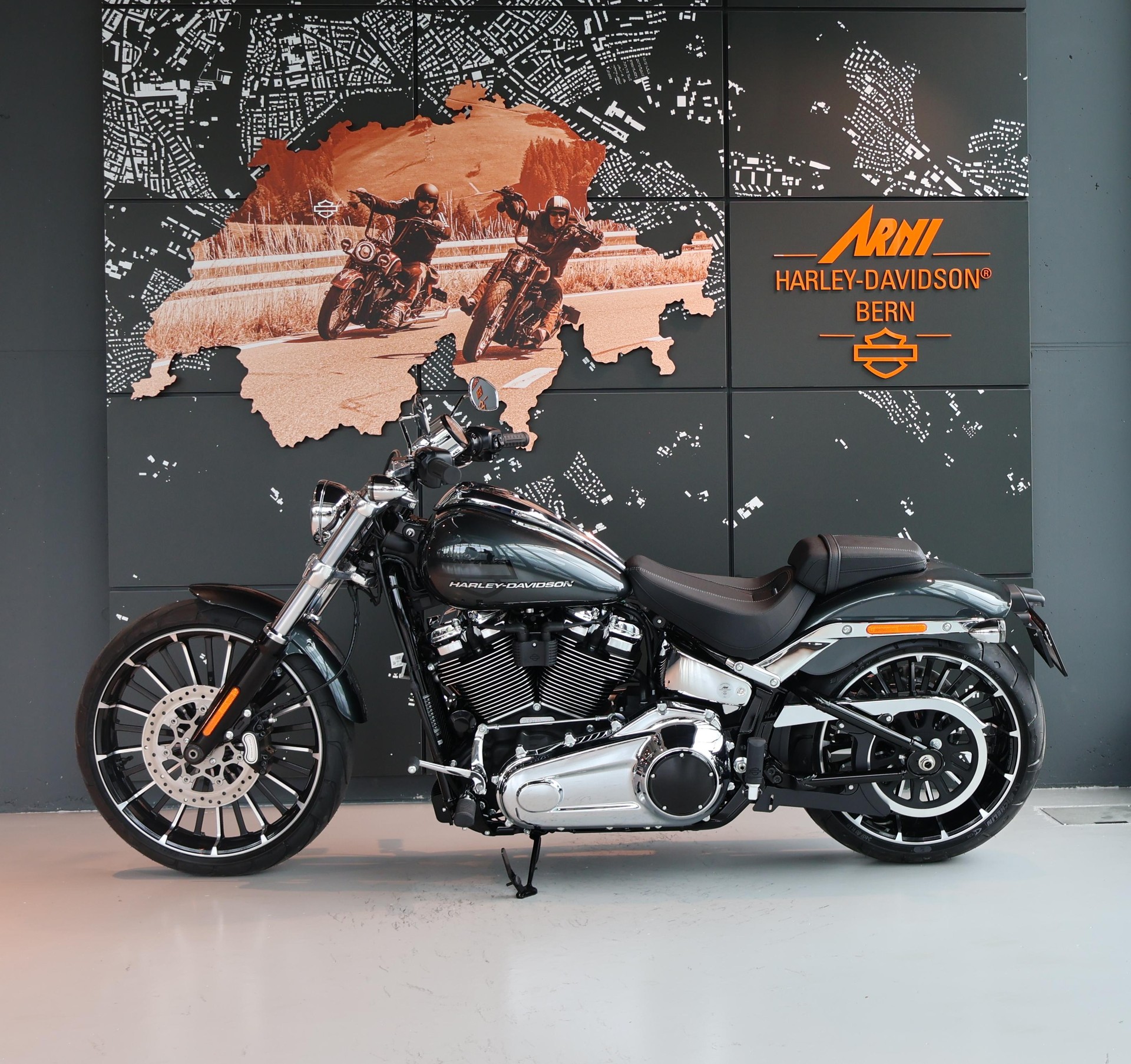 HARLEY-DAVIDSON FXBR Softail Breakout 117ci-image-3
