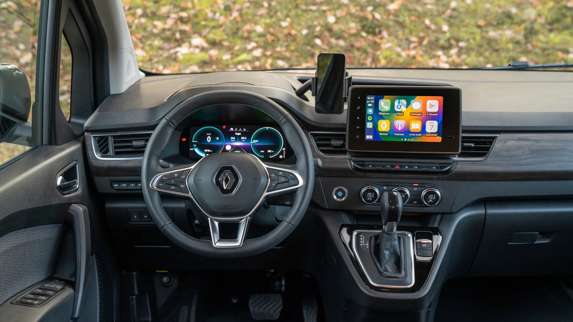 RENAULT E-Tech Electric EV45 22kW Extra-image-1