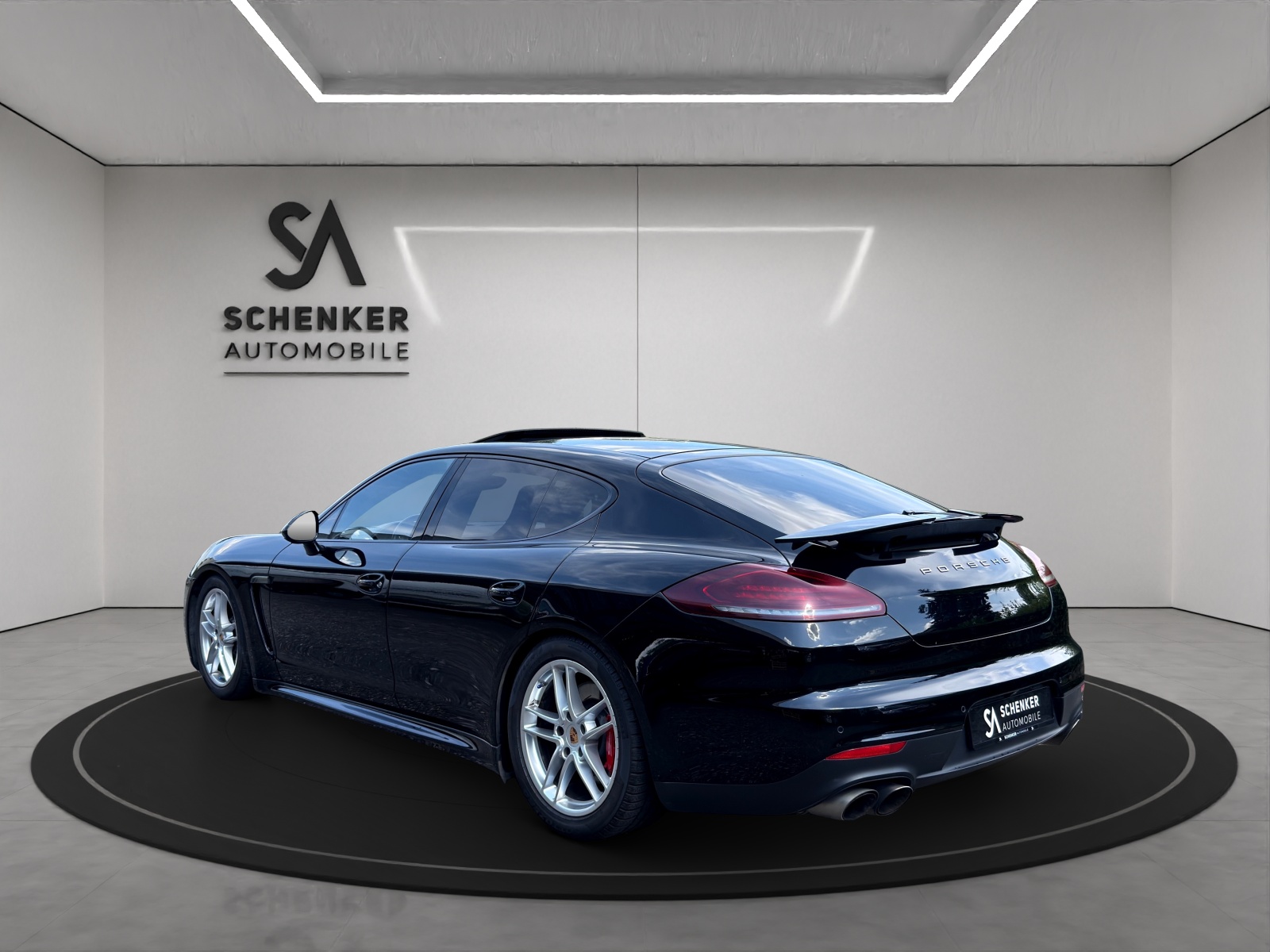PORSCHE Panamera Turbo 4.8 PDK-showroom-element-2