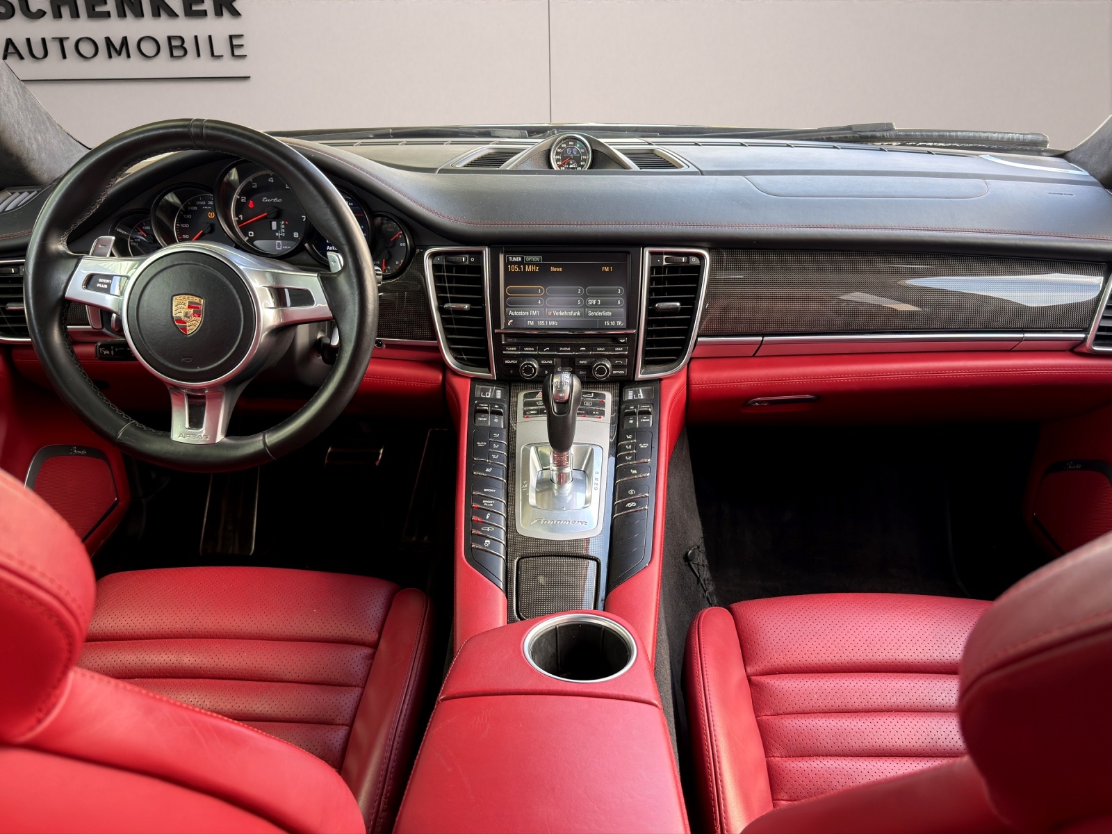 PORSCHE Panamera Turbo 4.8 PDK-image-8