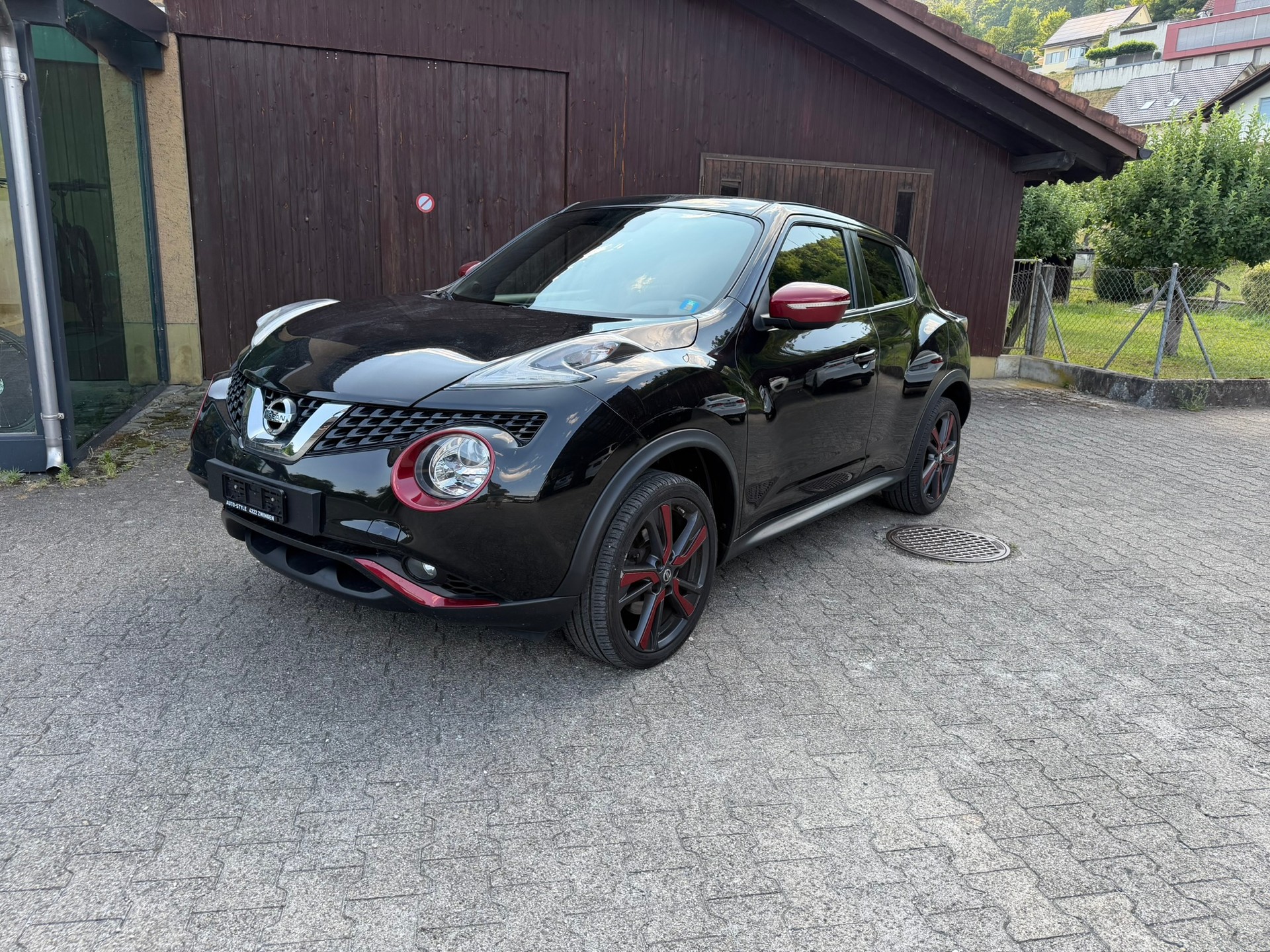 NISSAN Juke 1.6 DIG-T tekna 4x4 Xtronic M-CVT