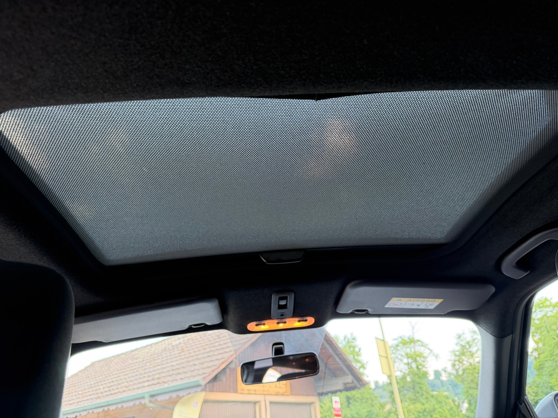 NISSAN Juke 1.6 DIG-T tekna 4x4 Xtronic M-CVT-image-10