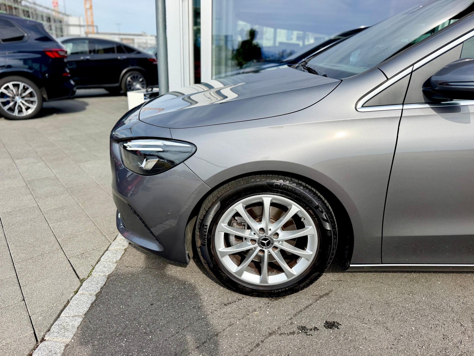 MERCEDES-BENZ B 200 Progressive 7G-DCT-showroom-element-3