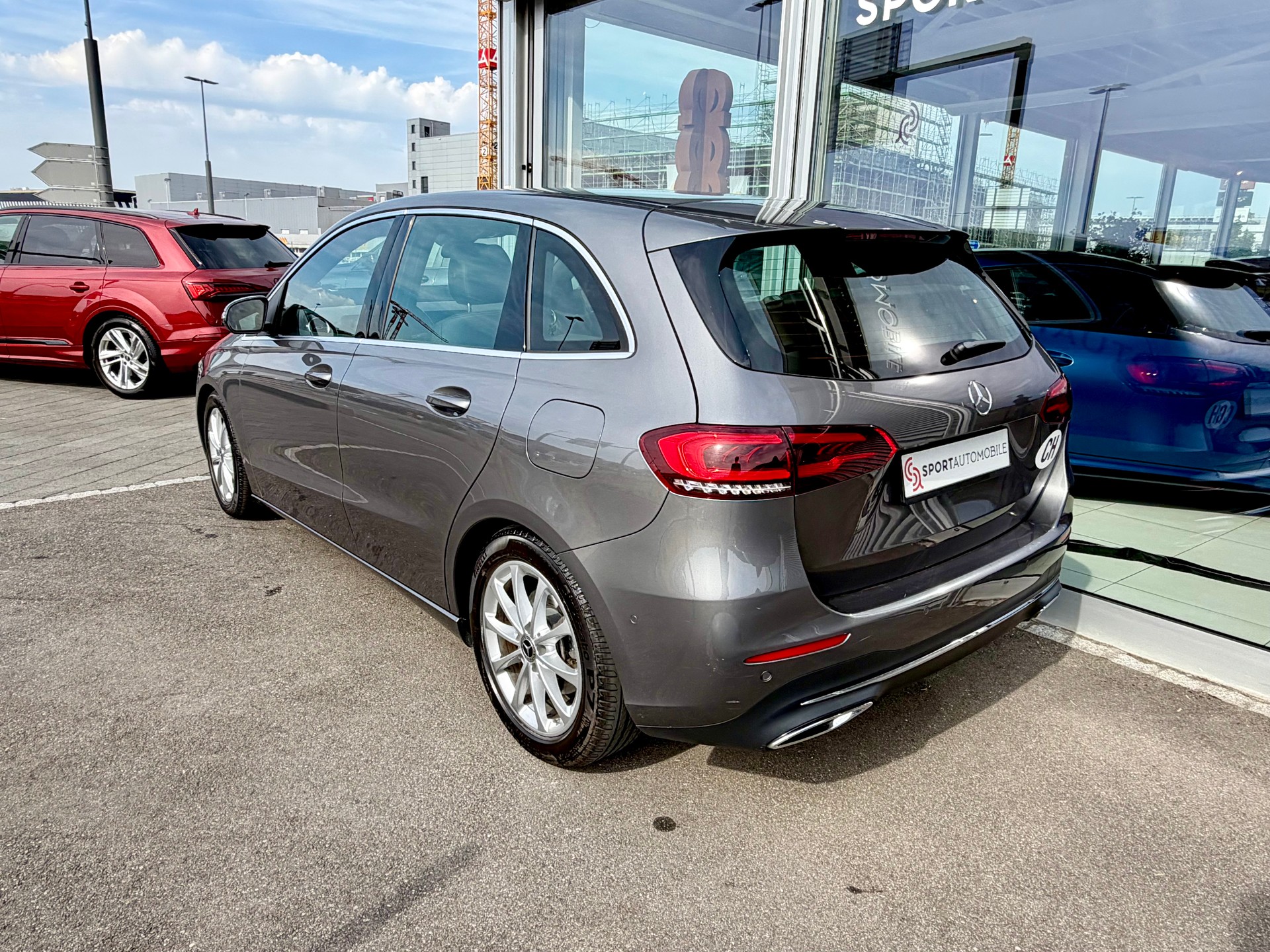 MERCEDES-BENZ B 200 Progressive 7G-DCT-image-9