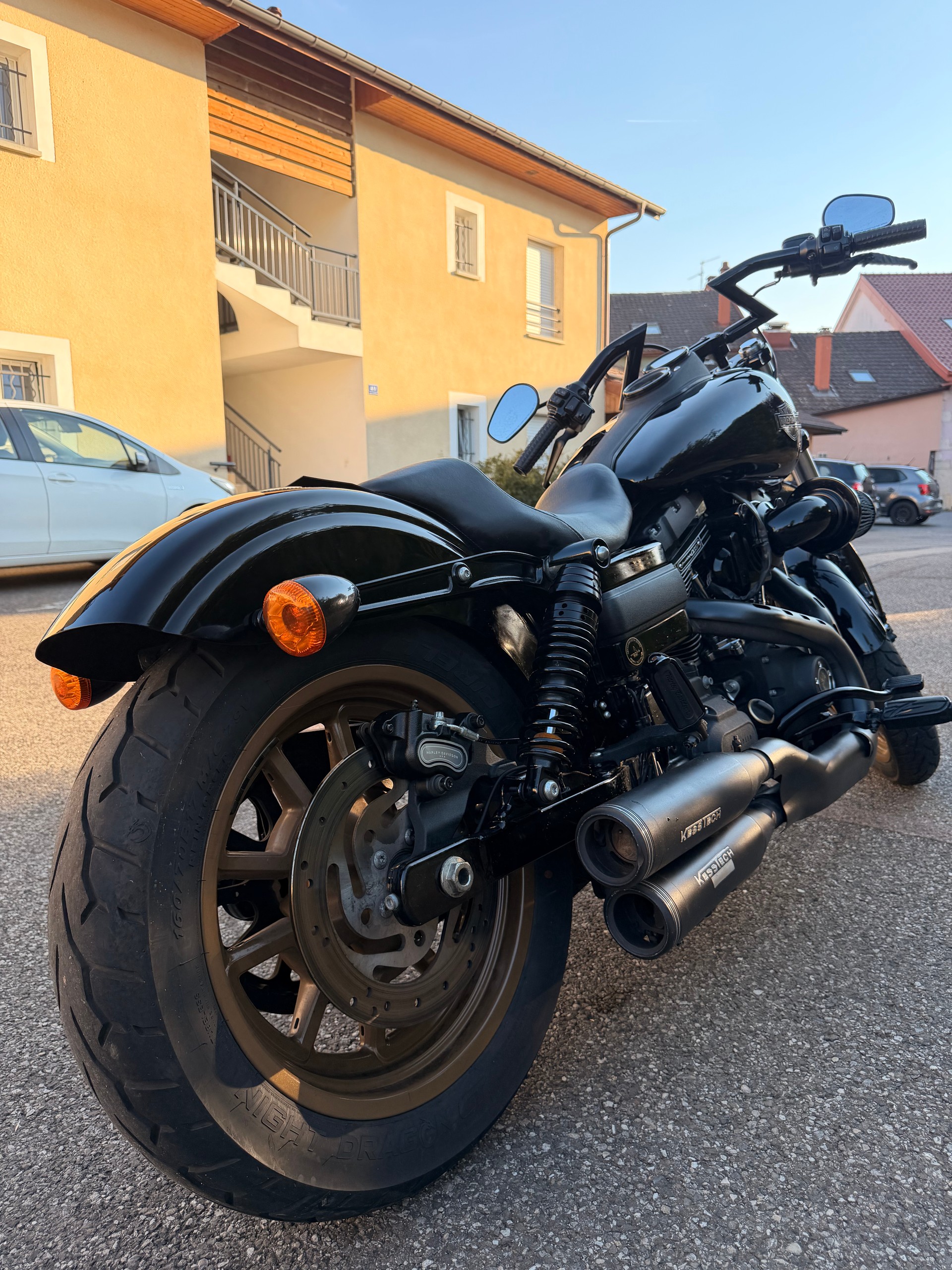 HARLEY-DAVIDSON FXDLS Dyna Low Rider S-image-1