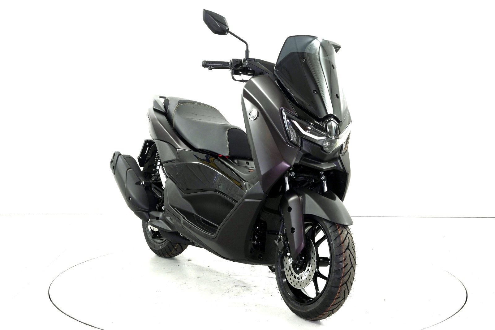YAMAHA NMAX 125 ABS Tech Max-image-1