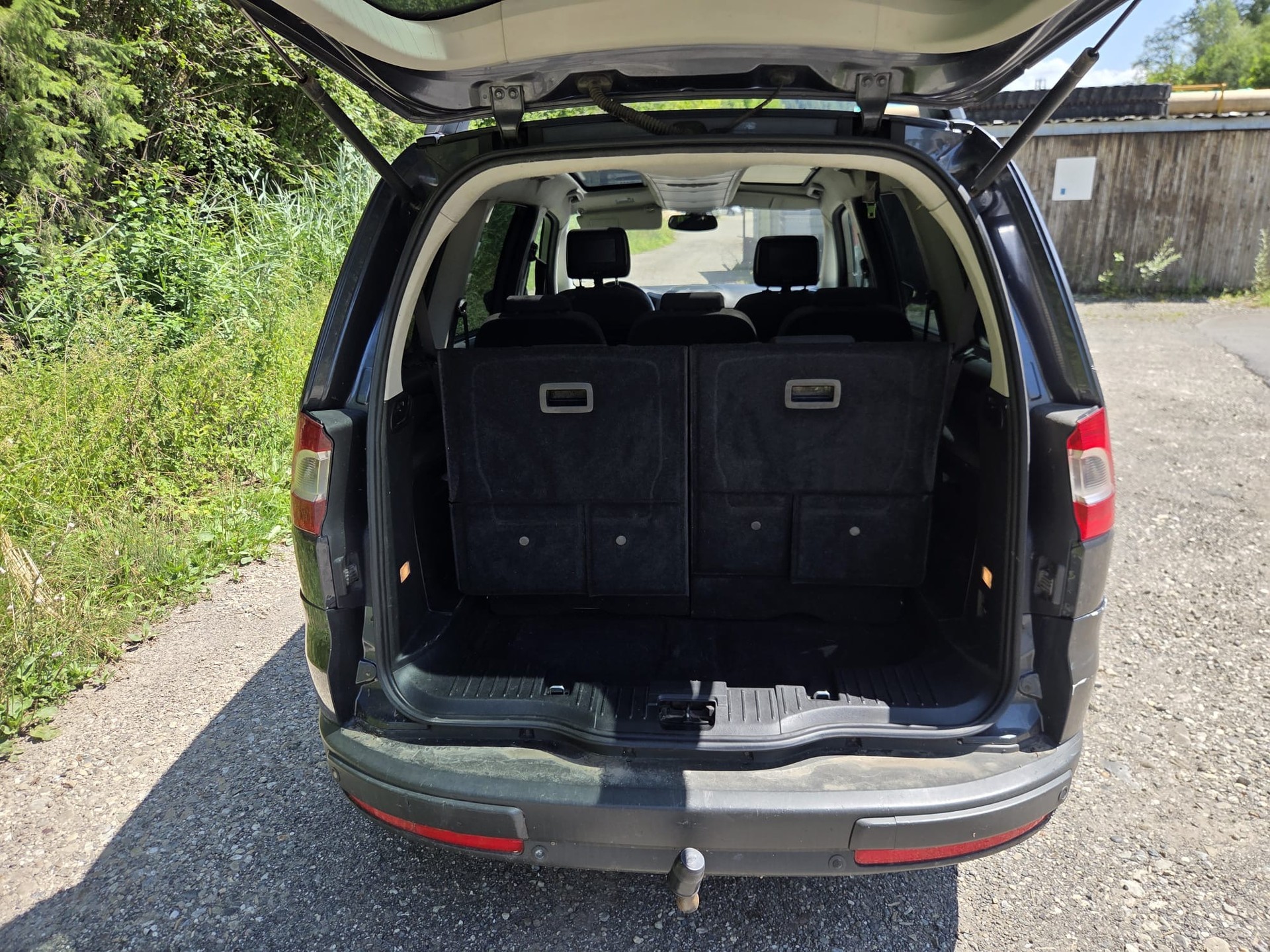 FORD Galaxy 2.0 TDCi Titanium-image-14