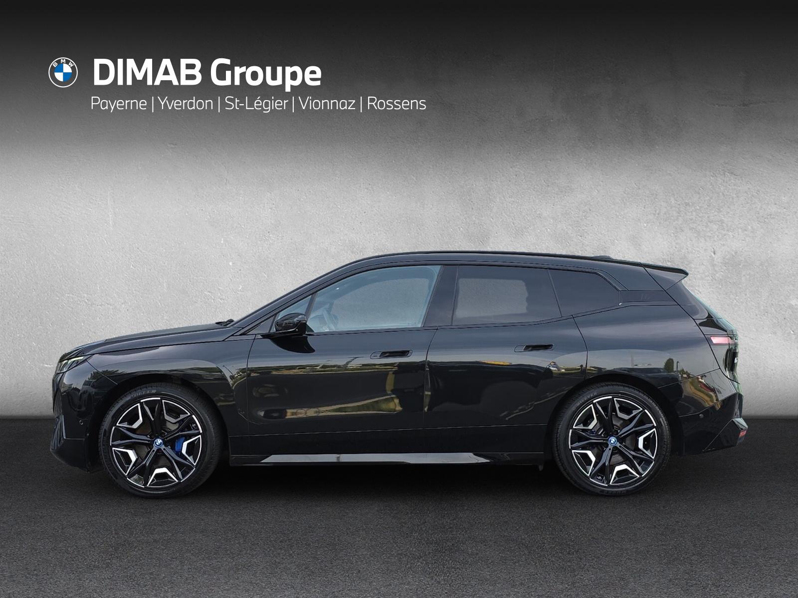 BMW iX xDrive40 M Sport i20 (CH) AHK 2.5T ** Action de Leasing à 0.9% **-showroom-element-2