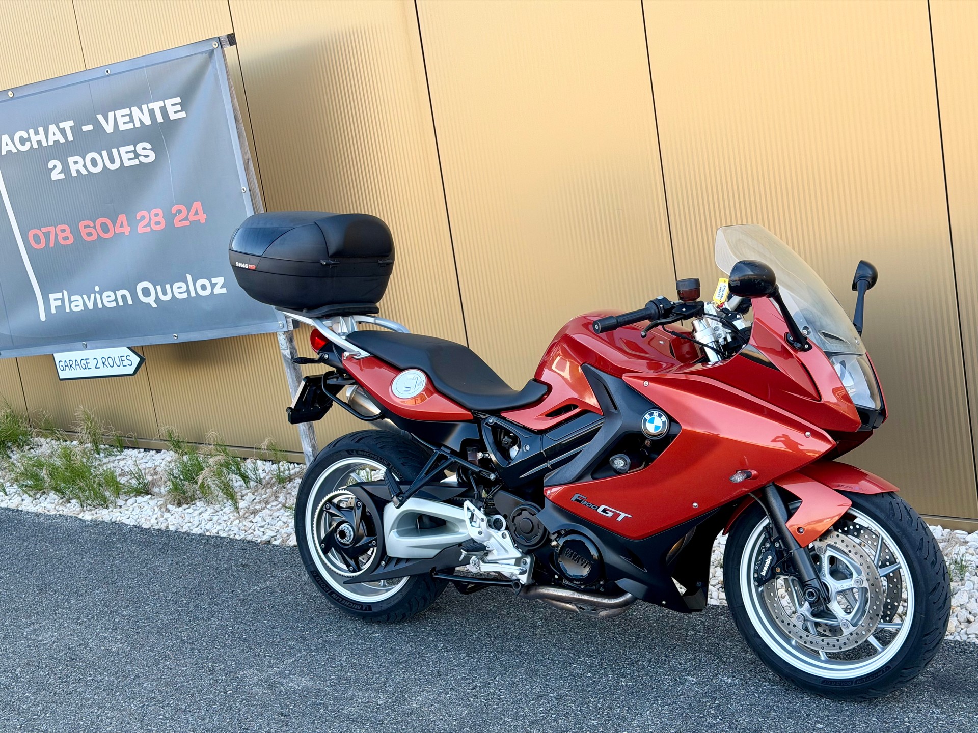 BMW F 800 GT-image-0