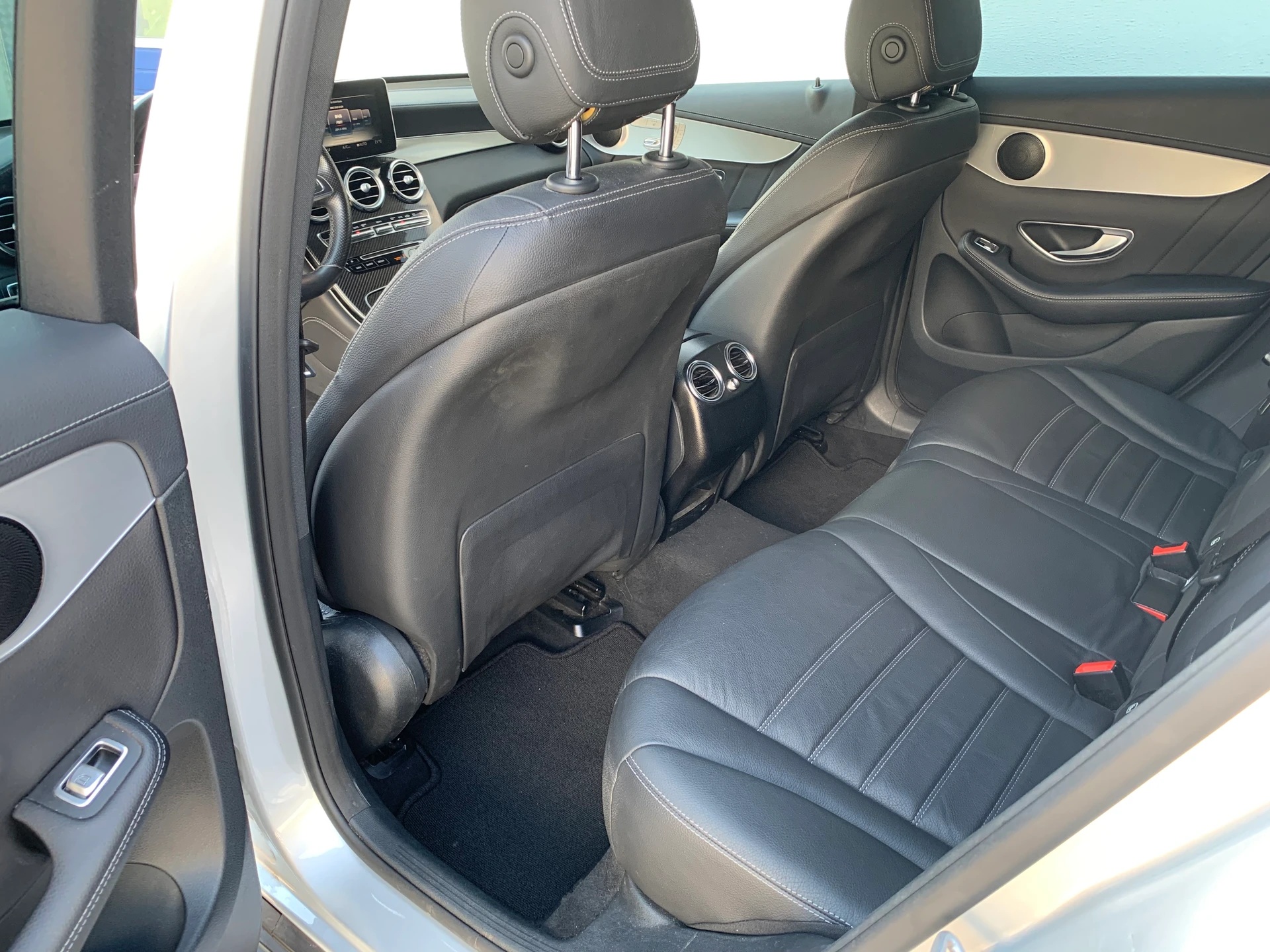 MERCEDES-BENZ GLC 350 d AMG Line 4m-image-7