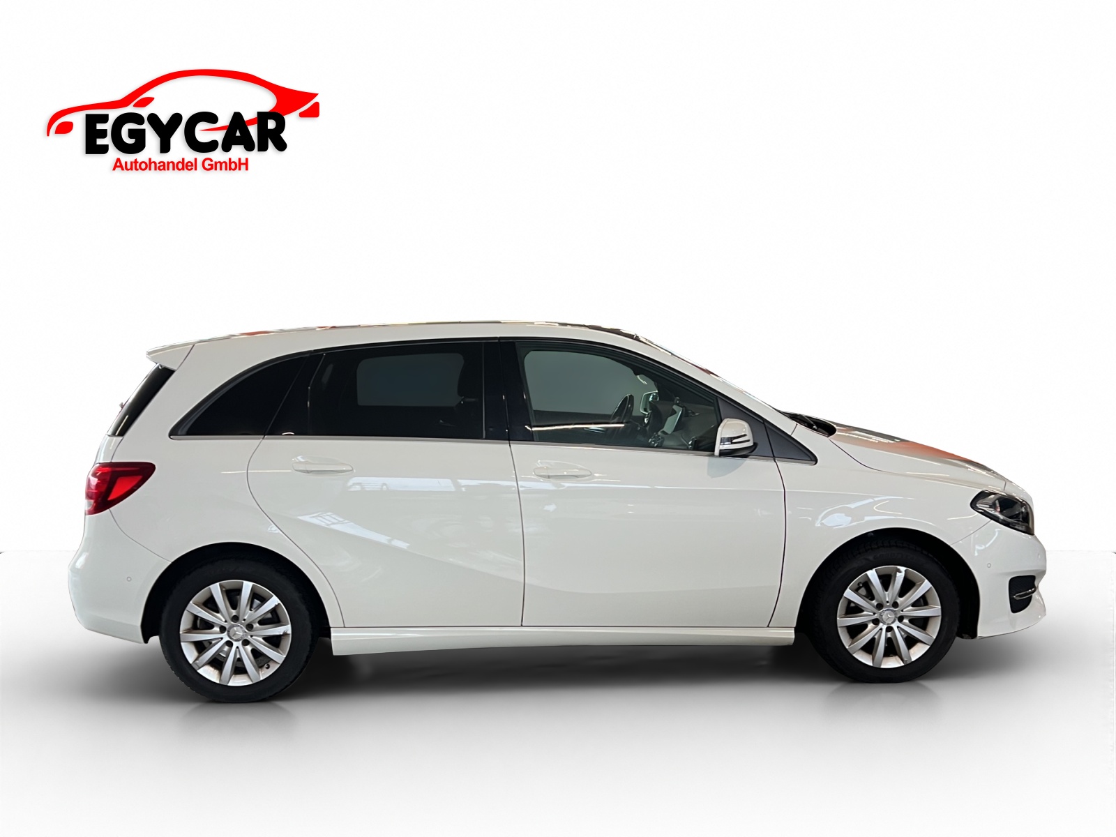 MERCEDES-BENZ B 200 Urban 7G-DCT-image-7
