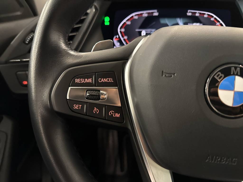 BMW 118d Steptronic Sport Line-image-15