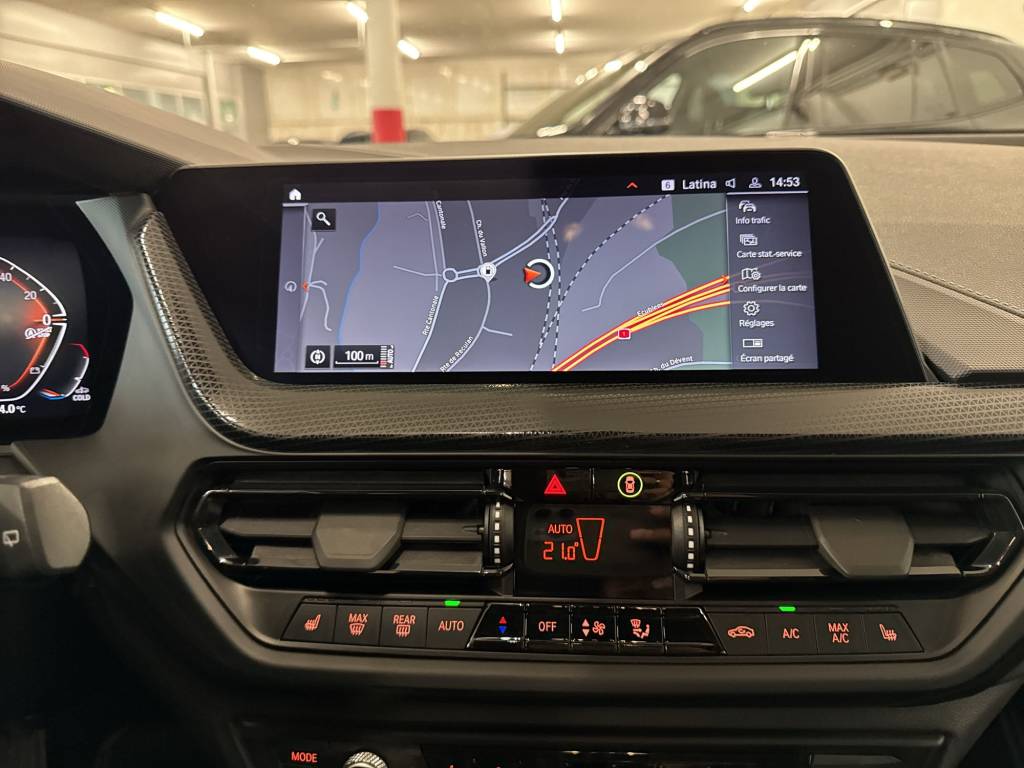 BMW 118d Steptronic Sport Line-image-11