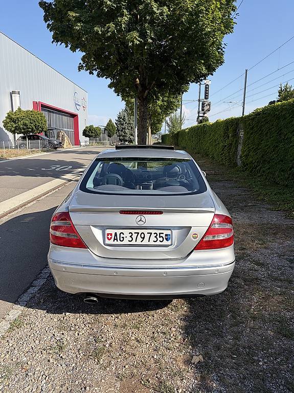 MERCEDES-BENZ CLK 320-image-3