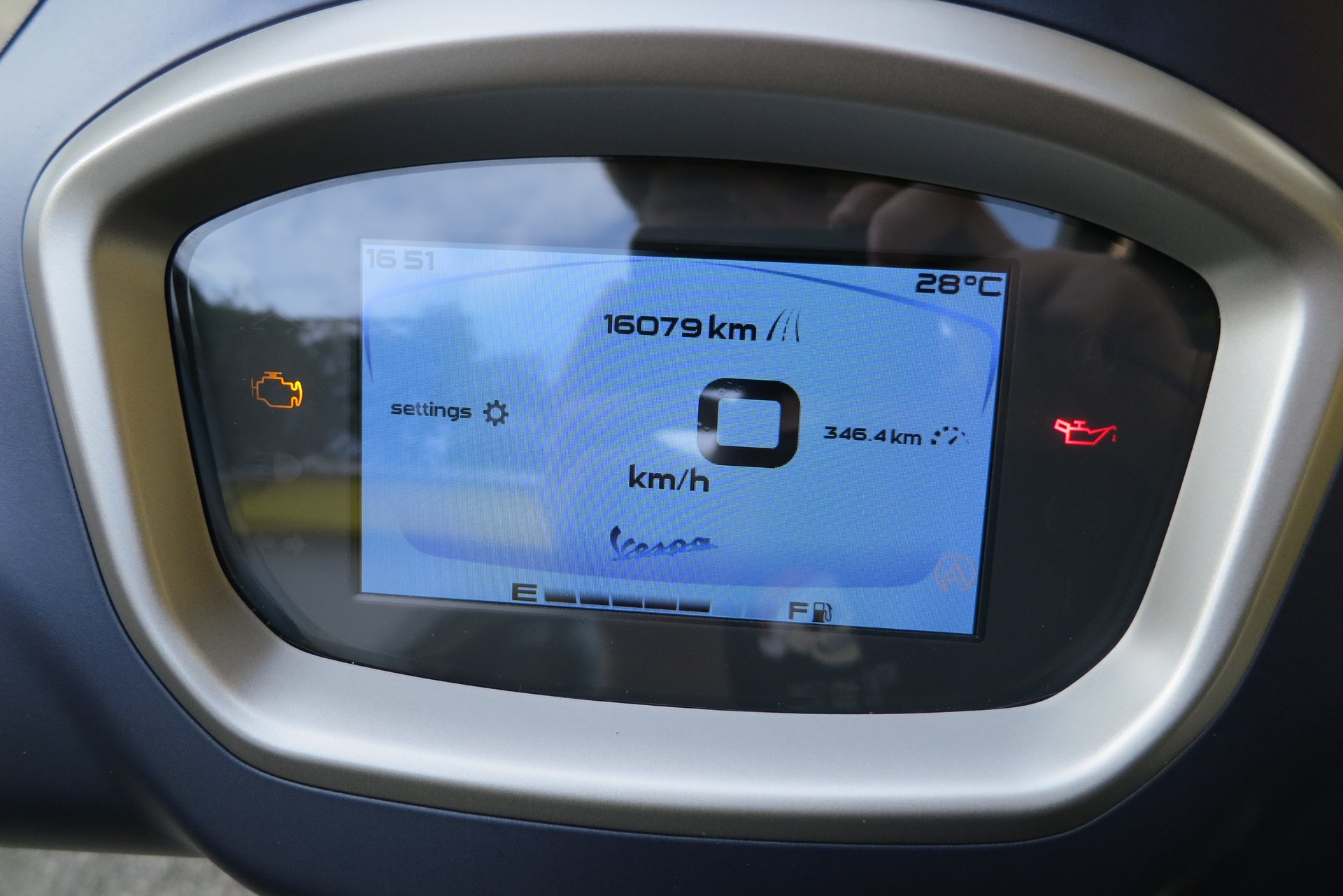 PIAGGIO Vespa GTS 300 Super Tech ABS-image-8