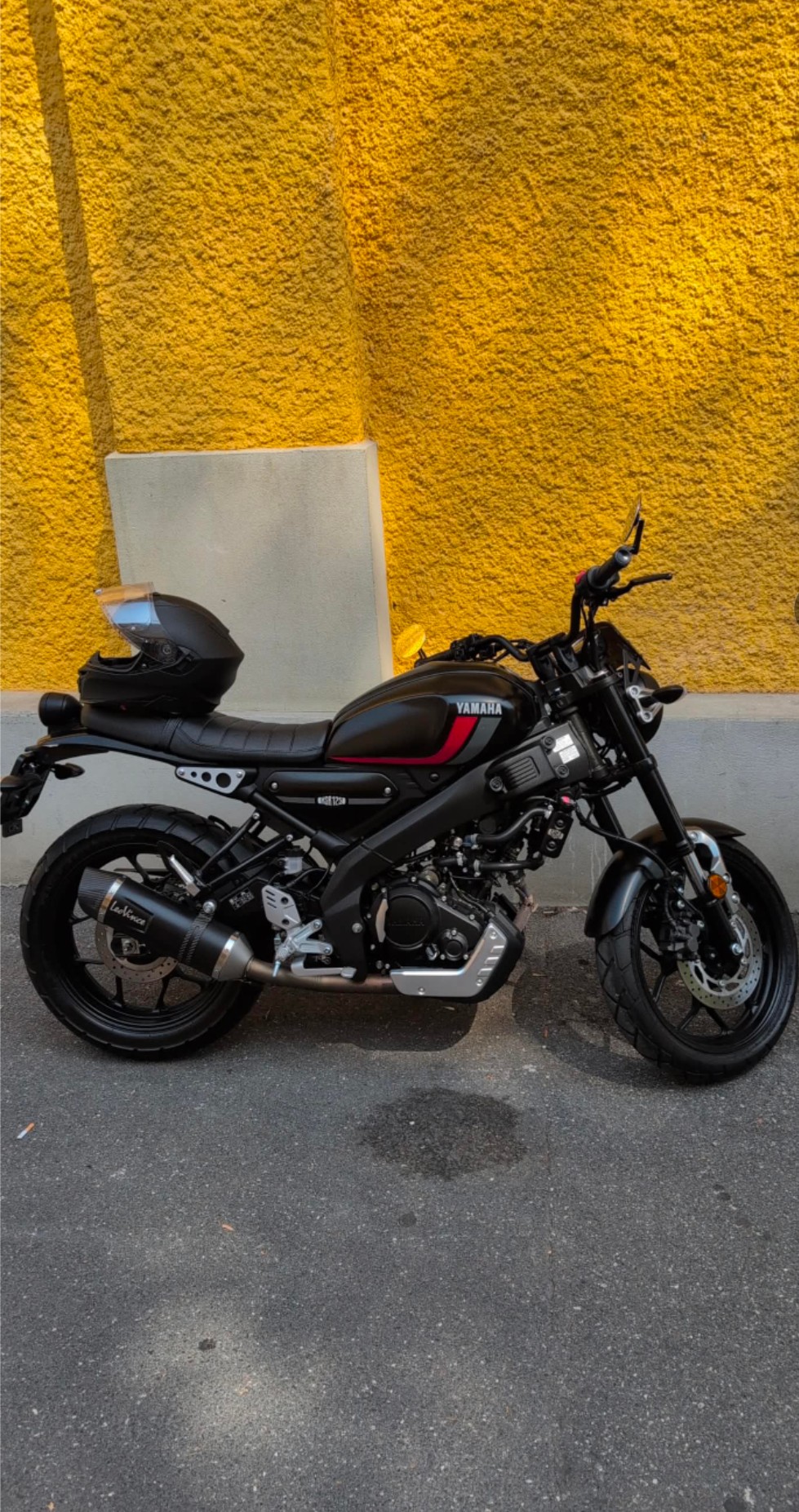 YAMAHA XSR 125-image-2