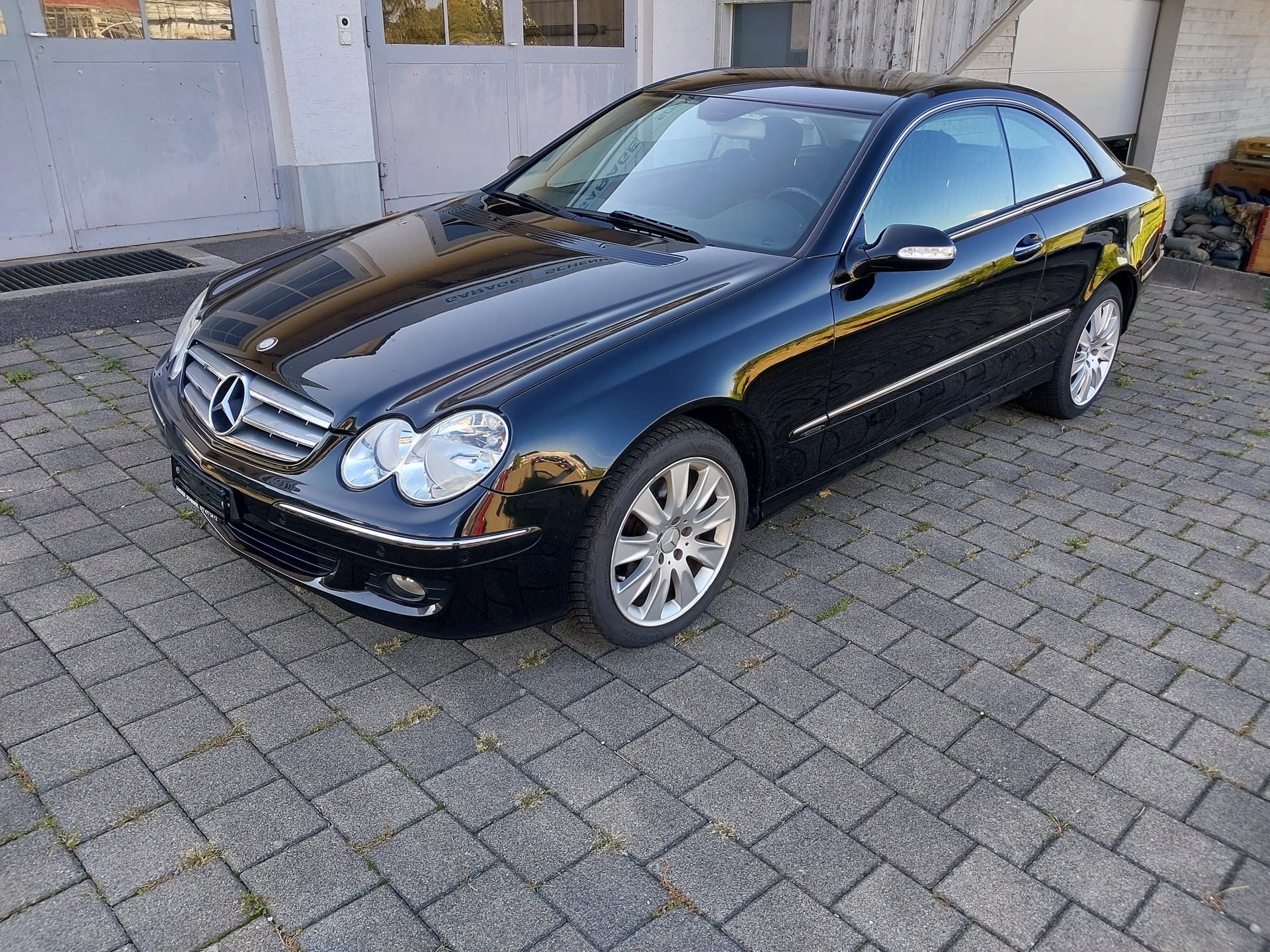 MERCEDES-BENZ CLK 280 Avantgarde