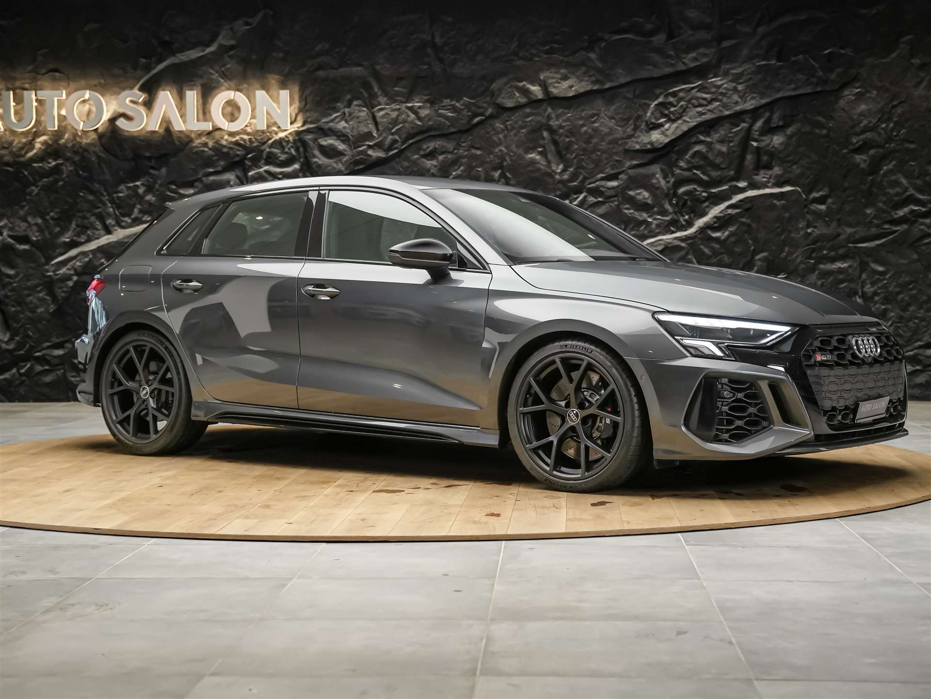 AUDI RS3 Sportback 2.5 TSI quattro S-tronic *RS Sport Abgasanlage*RS Sportsitze*Sitzheizung*Adaptives Fahrwerk*-image-5