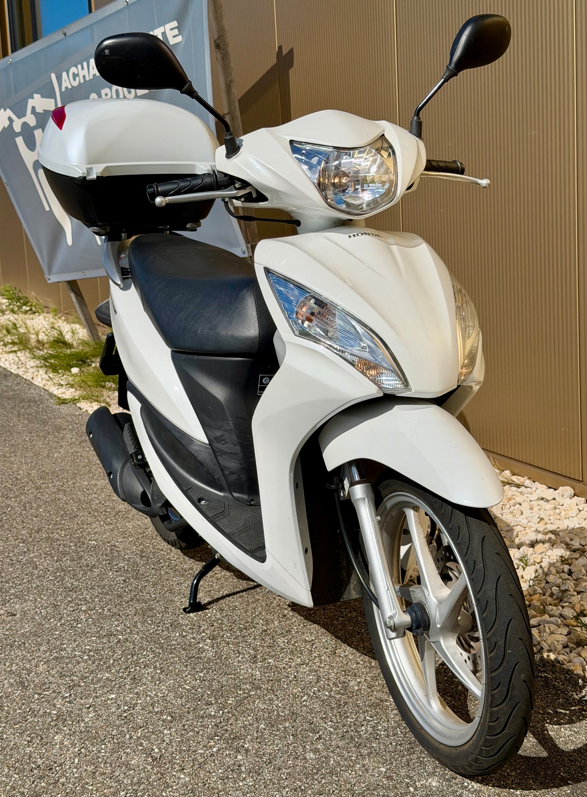 HONDA NSC Vision 110 16''-image-0