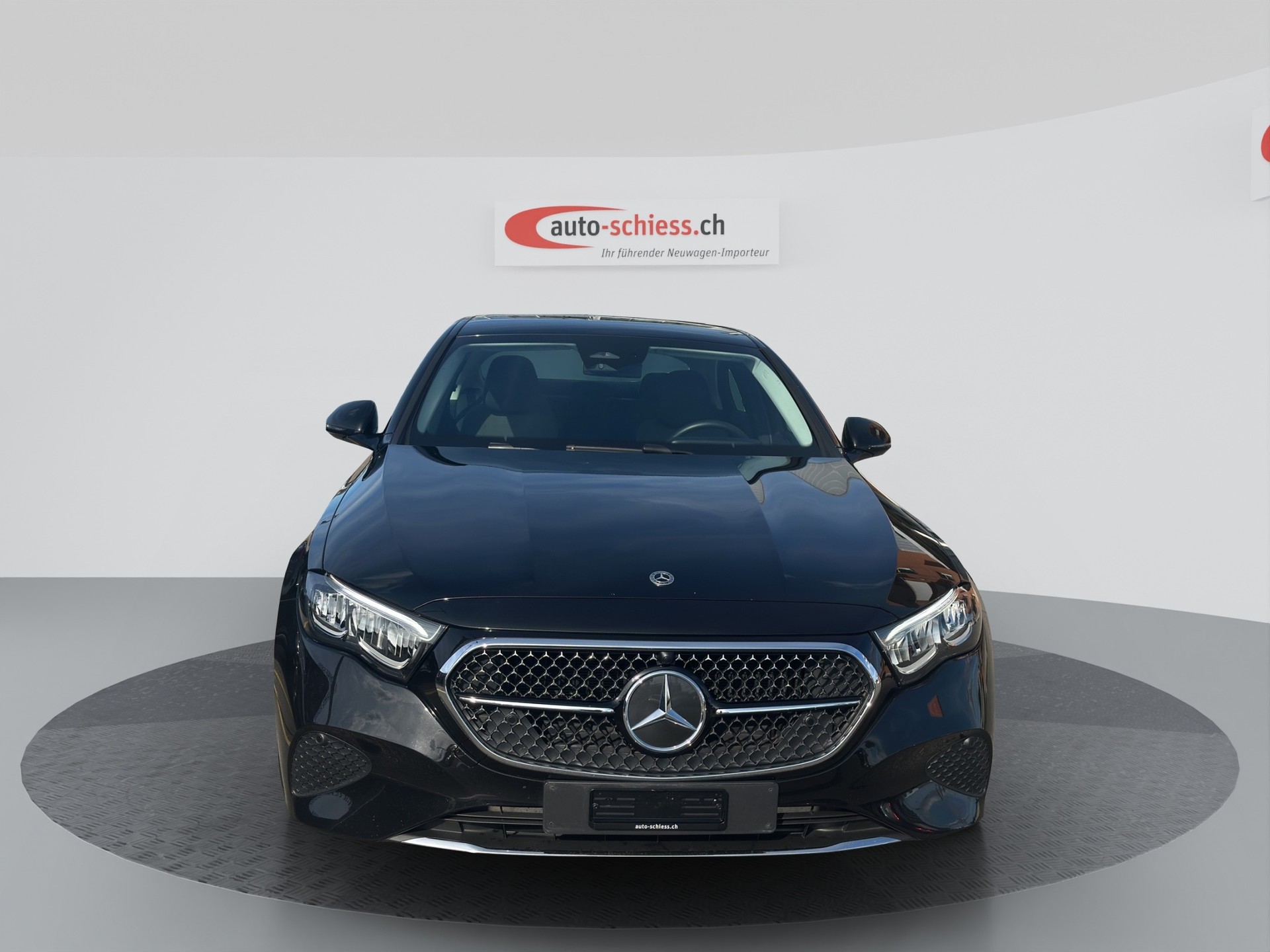 MERCEDES-BENZ E 200 9G-Tronic Avantgarde Advanced-showroom-element-1