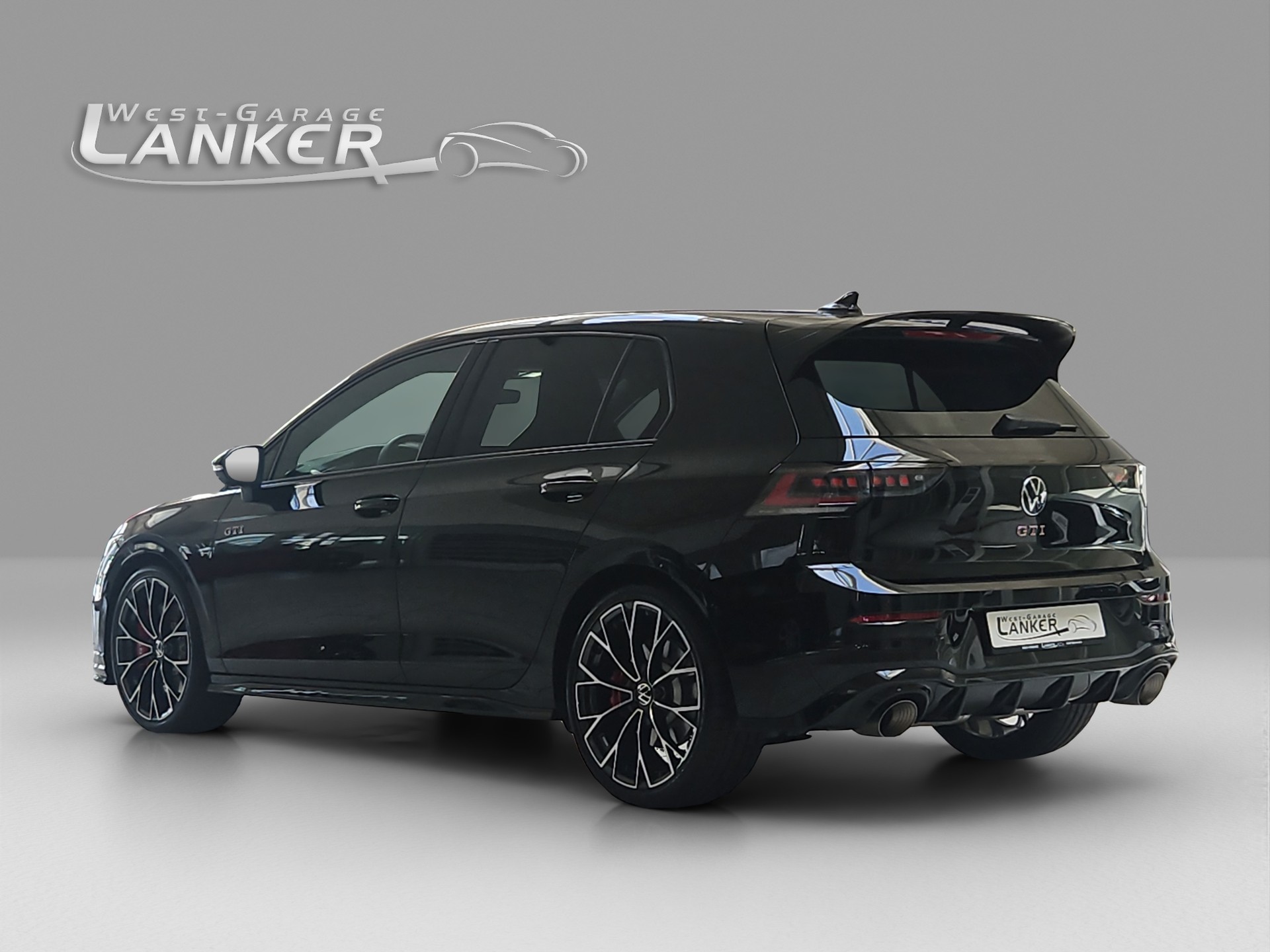 VW Golf VIII 2.0 TSI GTI Clubsport DSG-showroom-element-3