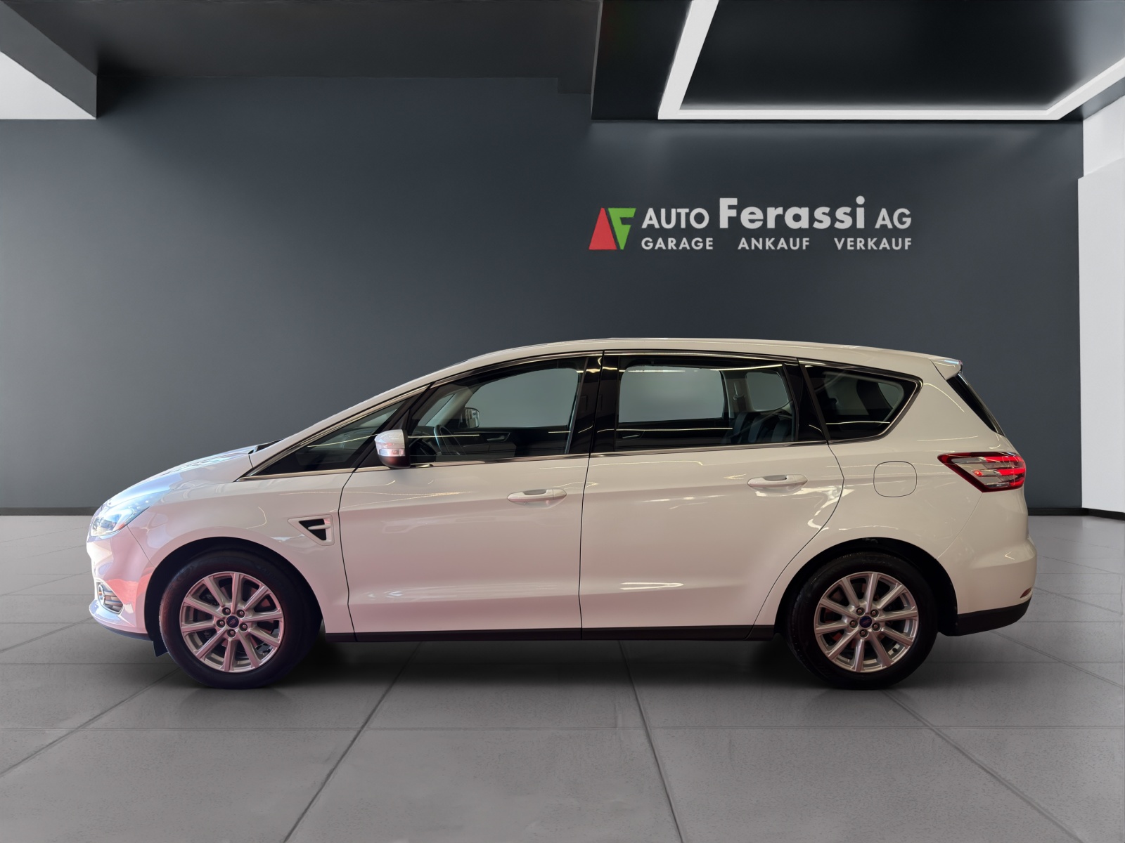 FORD S-Max 2.0 TDCi Titanium AWD PowerShift-showroom-element-1