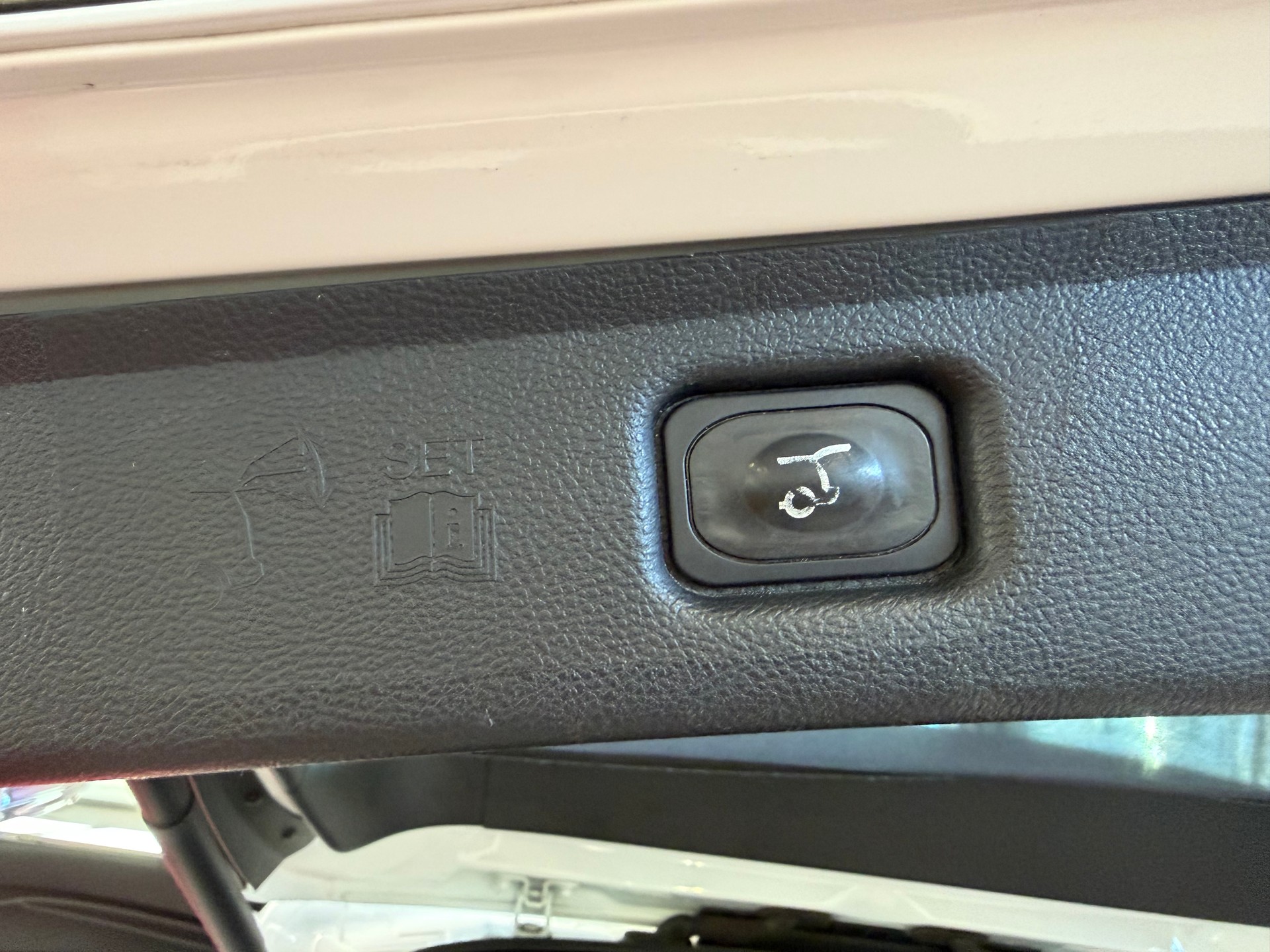 FORD S-Max 2.0 TDCi Titanium AWD PowerShift-image-18