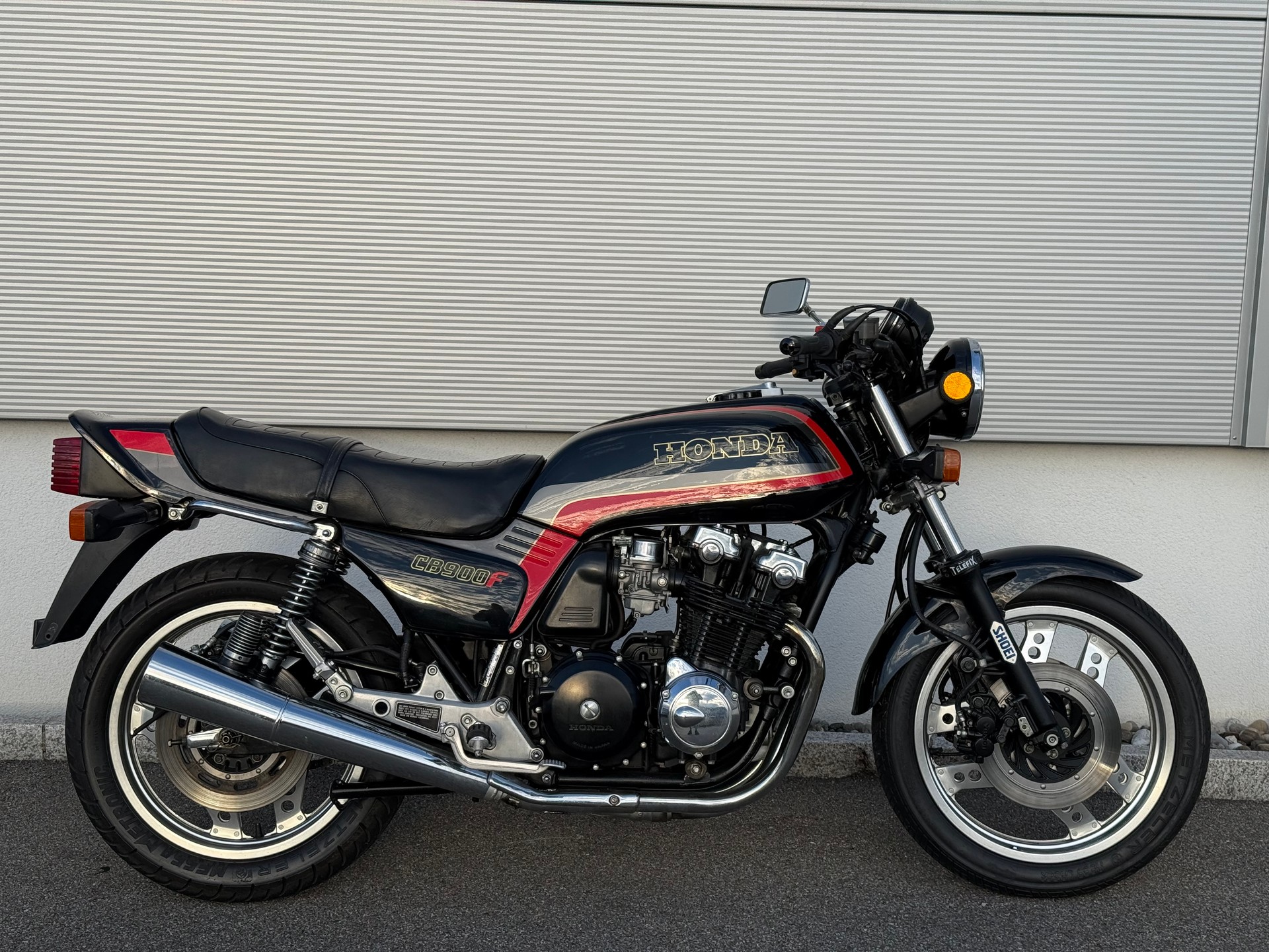 HONDA CB 900 F-image-0