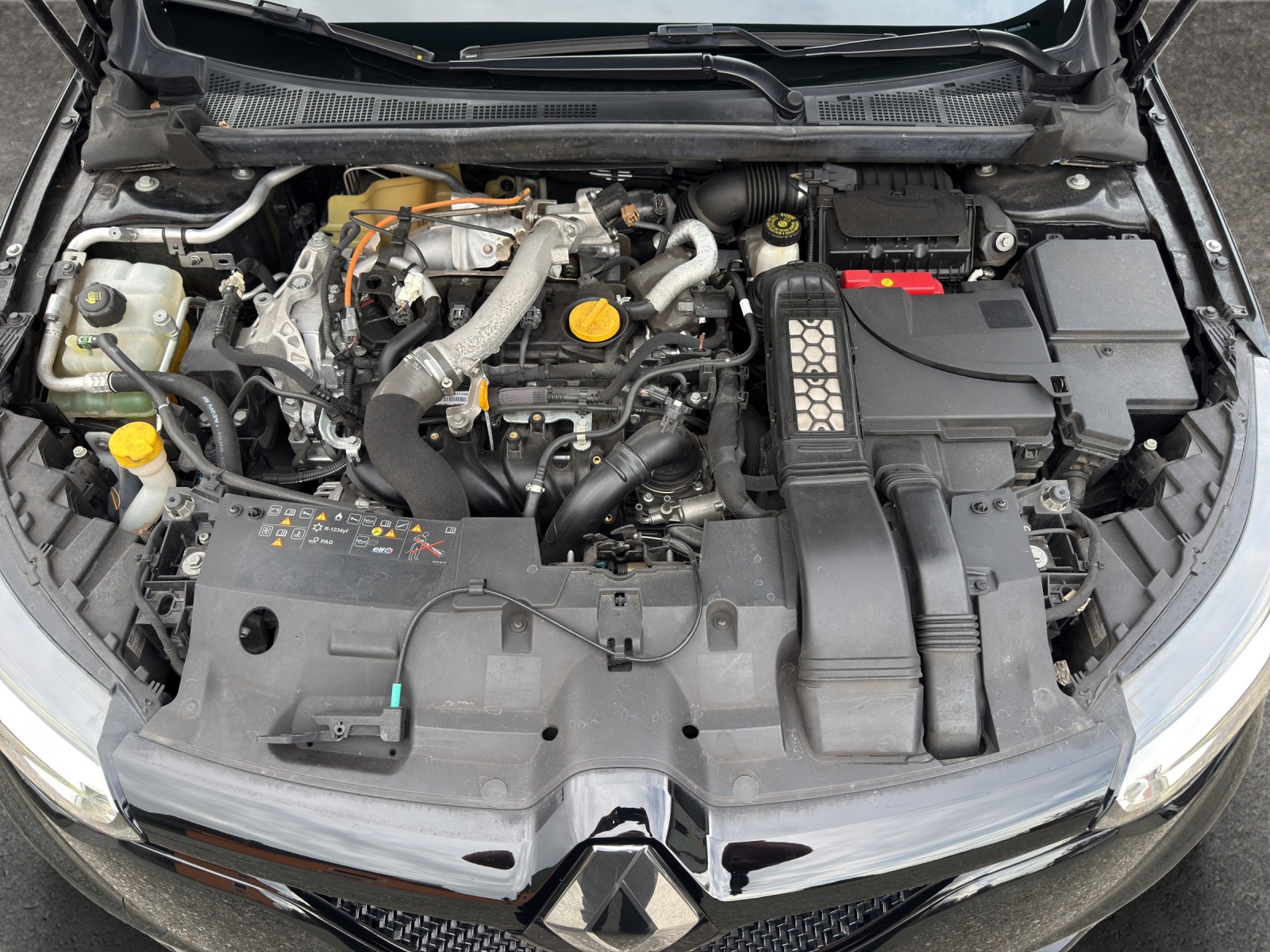 RENAULT Mégane 1.6 16V Turbo GT EDC-image-21