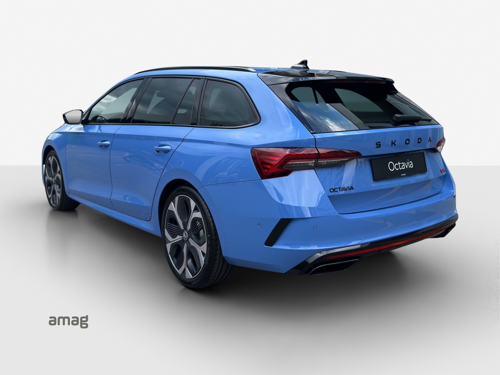SKODA Octavia Combi 2.0 TSI DSG RS 30 Years Edition-showroom-element-2