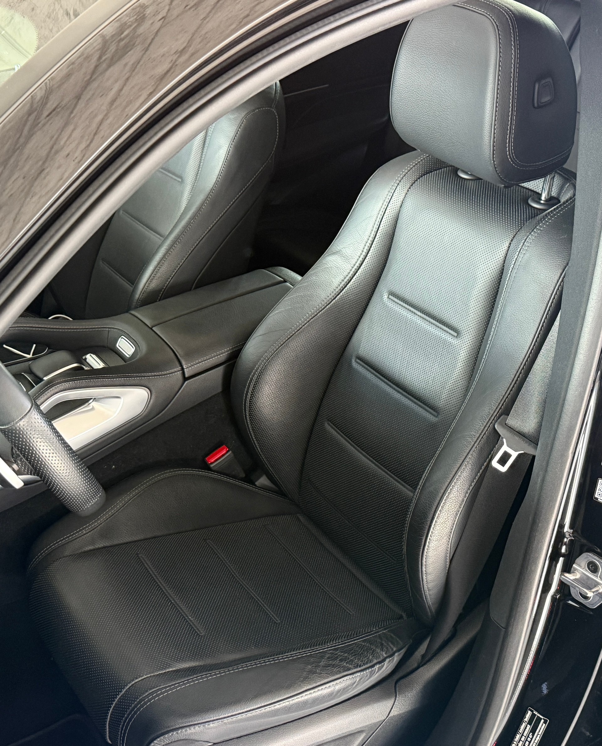 MERCEDES-BENZ GLE 450 4Matic AMG Line 9G-Tronic / 7-PLATZ / CH-FAHRZEUG / PANORAMADACH / LUFTFEDERUNG-image-7