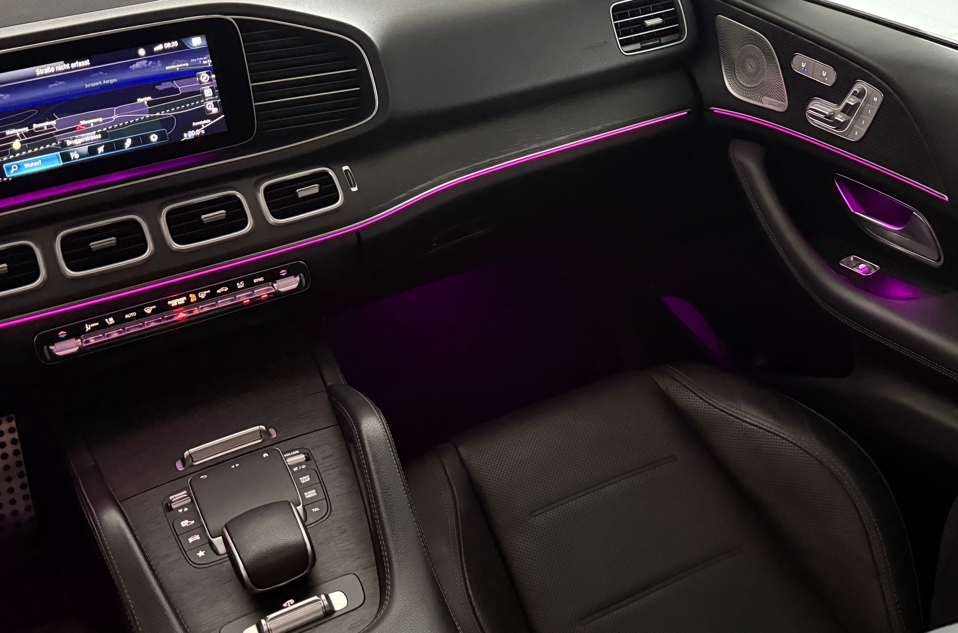 MERCEDES-BENZ GLE 450 4Matic AMG Line 9G-Tronic / 7-PLATZ / CH-FAHRZEUG / PANORAMADACH / LUFTFEDERUNG-image-11