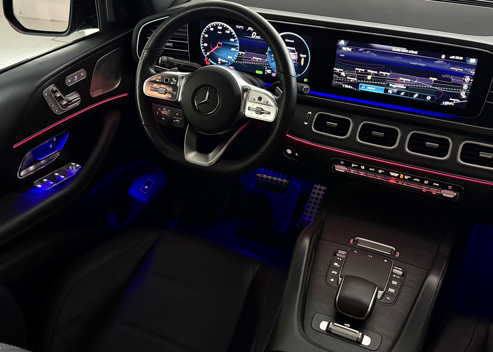 MERCEDES-BENZ GLE 450 4Matic AMG Line 9G-Tronic / 7-PLATZ / CH-FAHRZEUG / PANORAMADACH / LUFTFEDERUNG-image-10