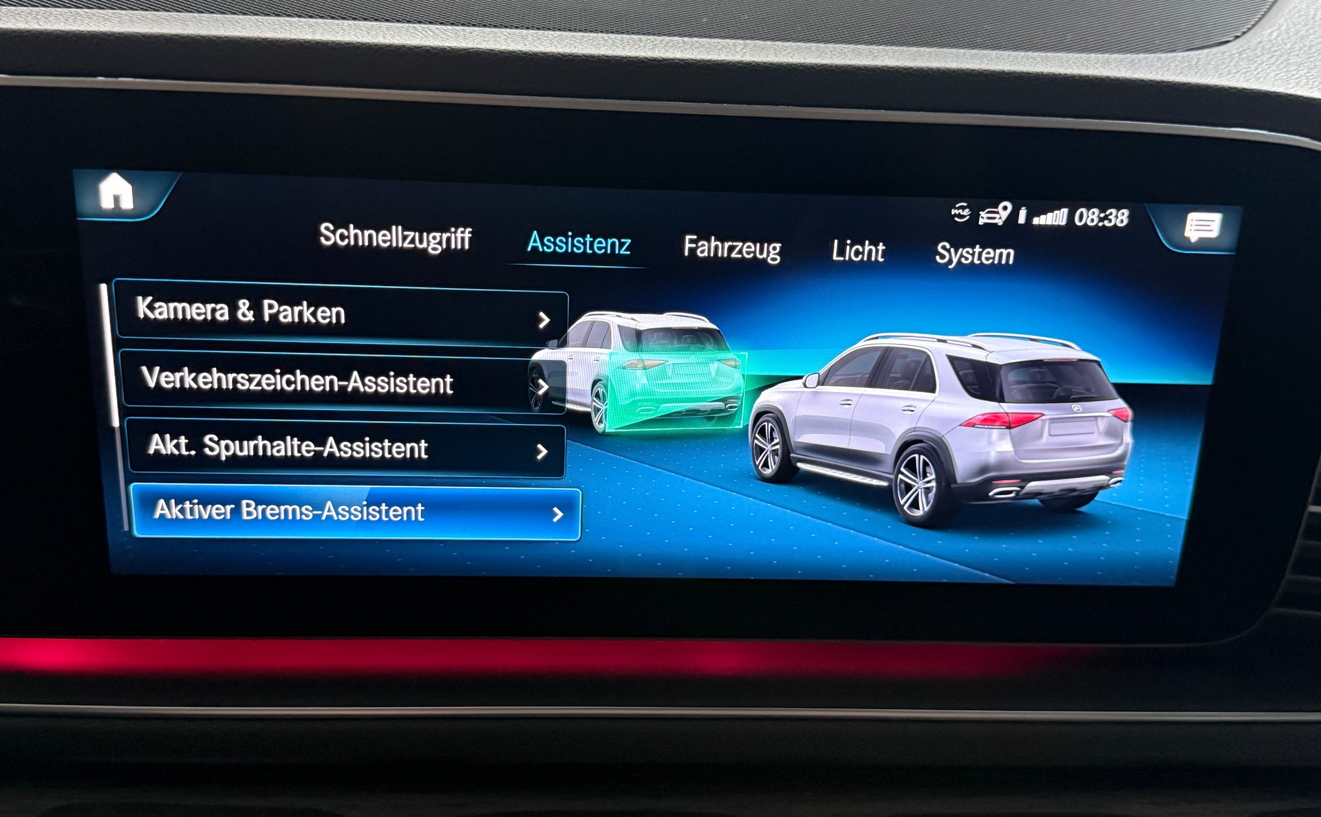MERCEDES-BENZ GLE 450 4Matic AMG Line 9G-Tronic / 7-PLATZ / CH-FAHRZEUG / PANORAMADACH / LUFTFEDERUNG-image-27
