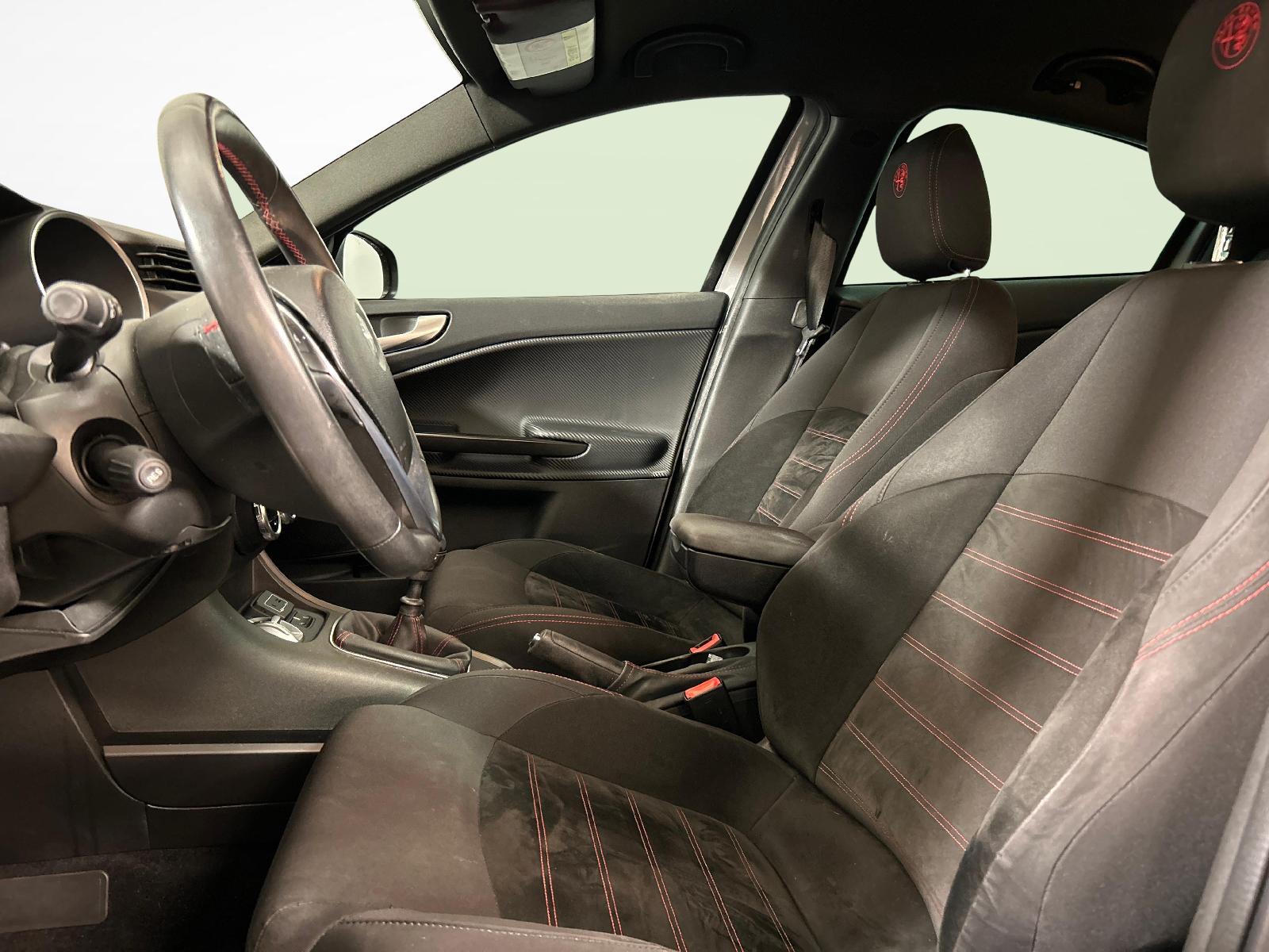 ALFA ROMEO Giulietta 1.4 TB Sprint-showroom-element-2