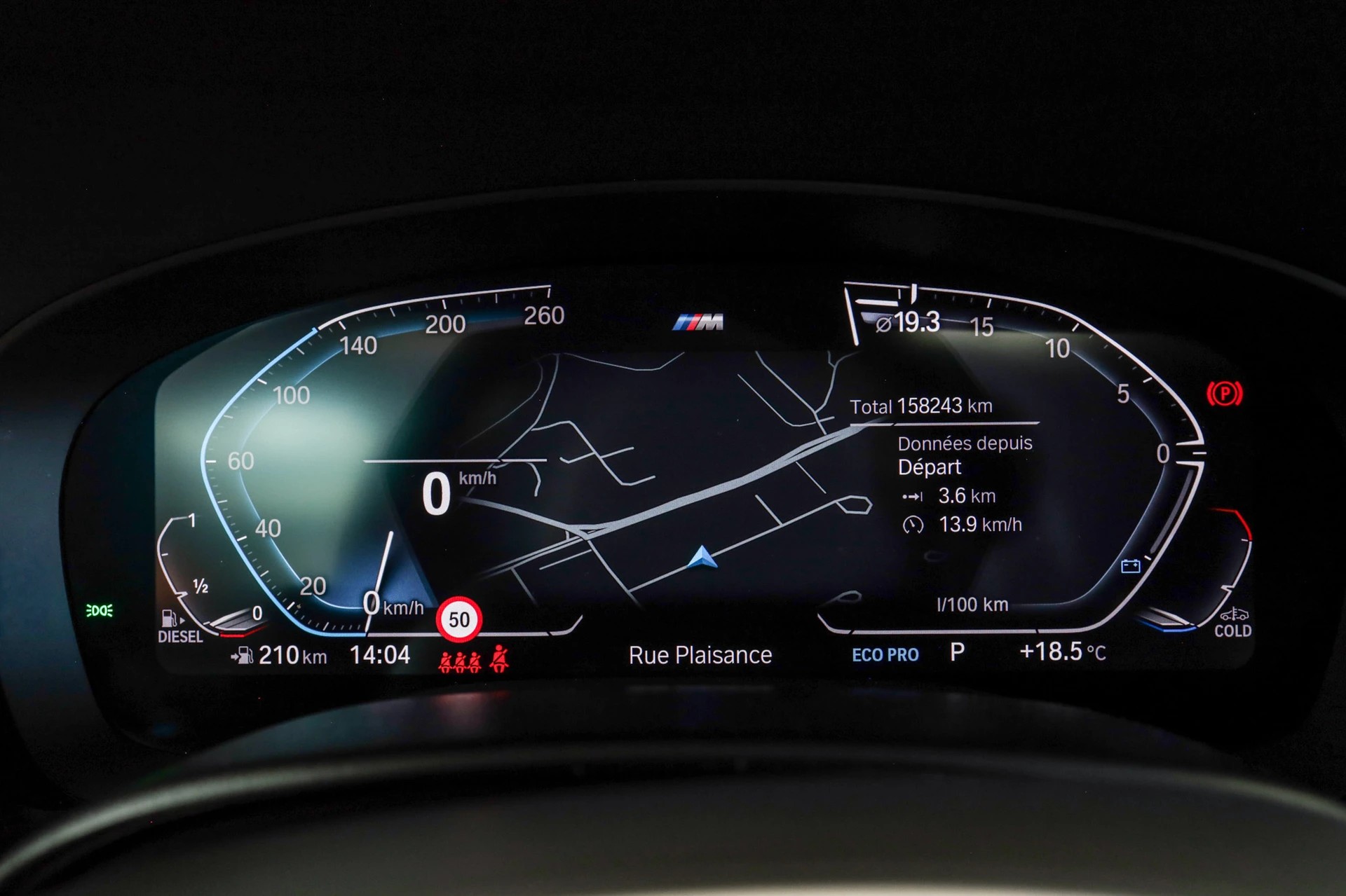 BMW 540d xDrive Pure M Sport Edition Steptronic Head-Up Display • Toit ouvrant • Harman Kardon-image-22
