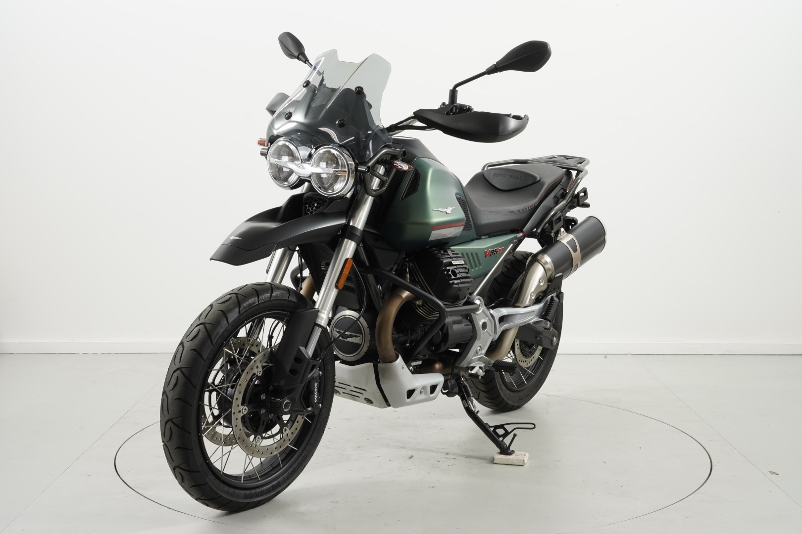MOTO GUZZI V85 TT ABS-image-2