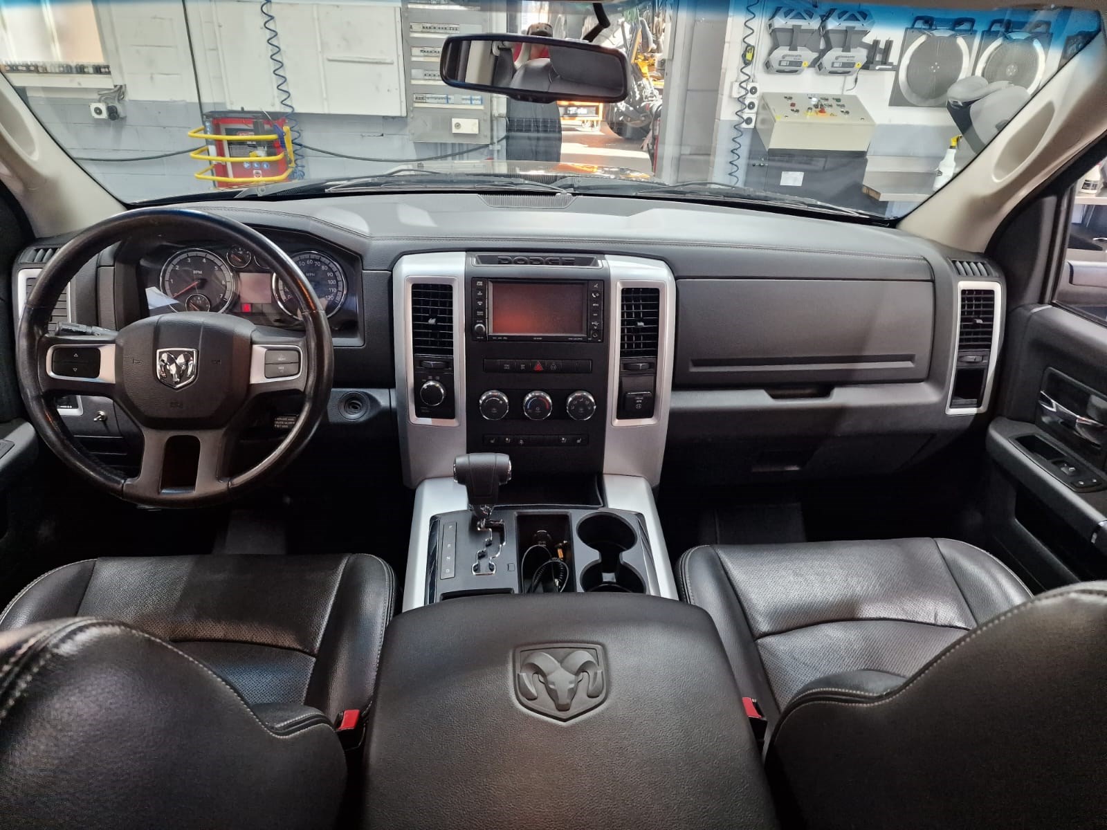 DODGE Ram 1500-image-6
