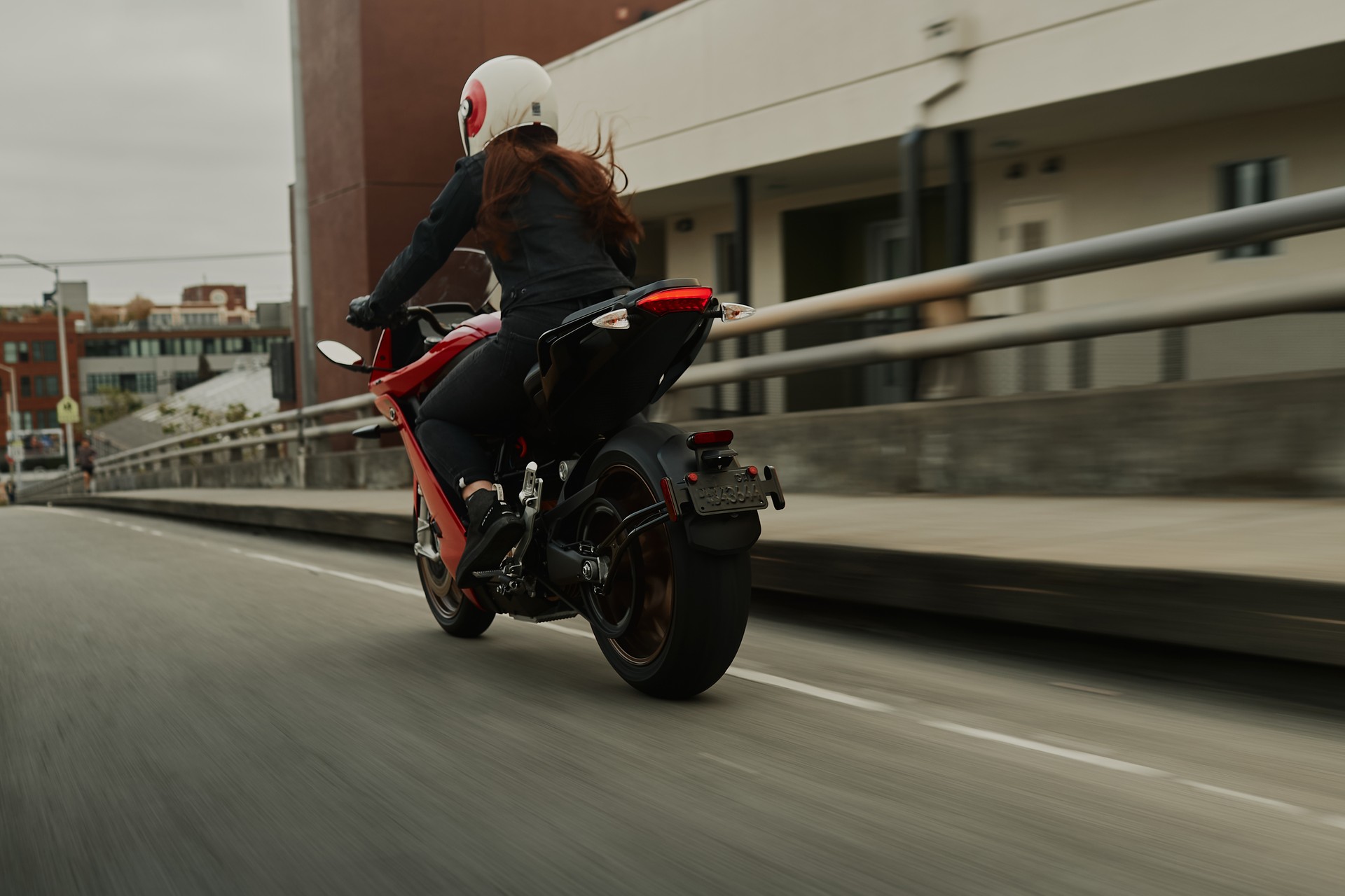 ZERO Zero "SR/S" 2025 avec rabais "Go Electric"-image-6
