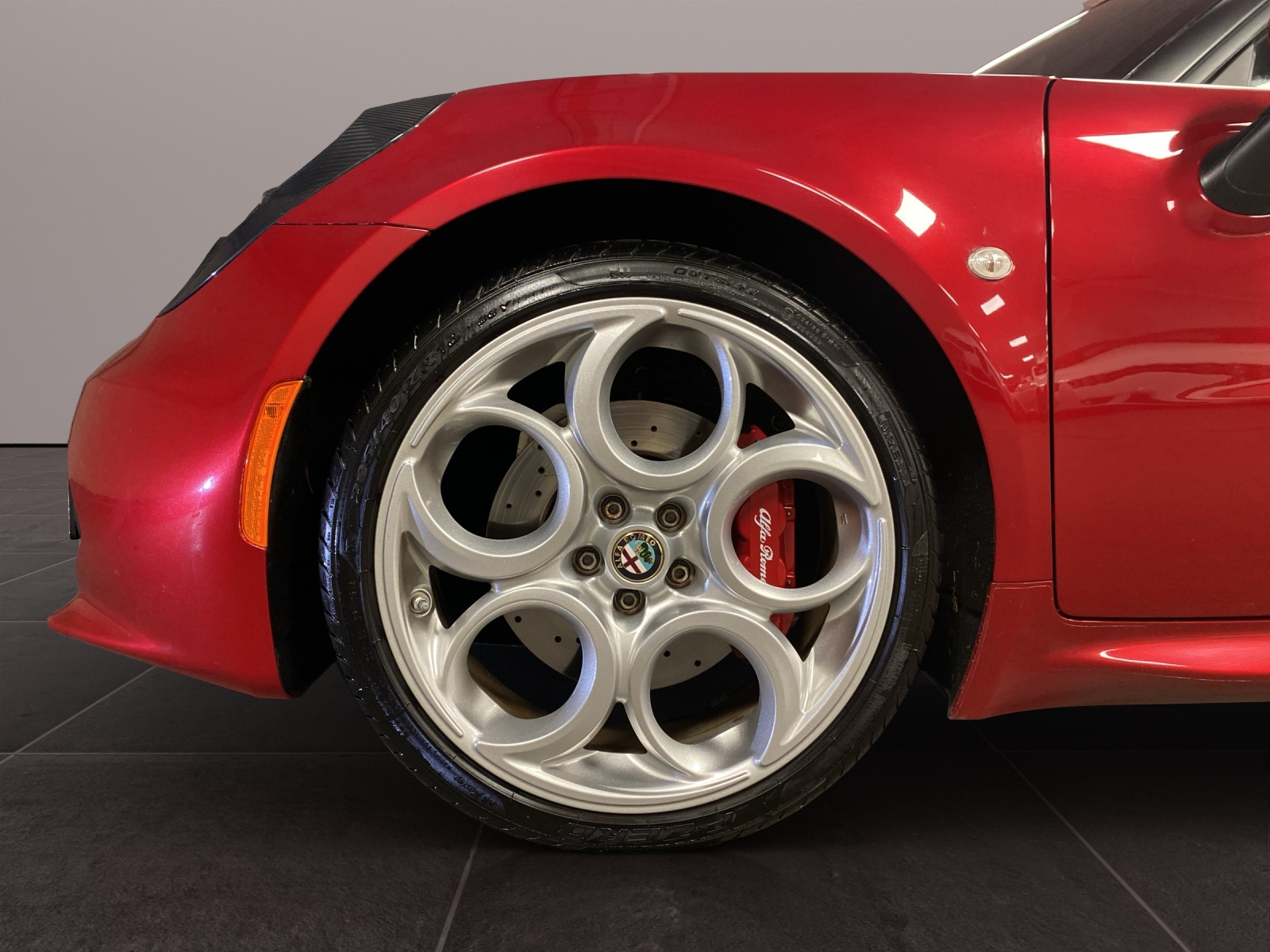 ALFA ROMEO 4C 1750 TBi-image-7